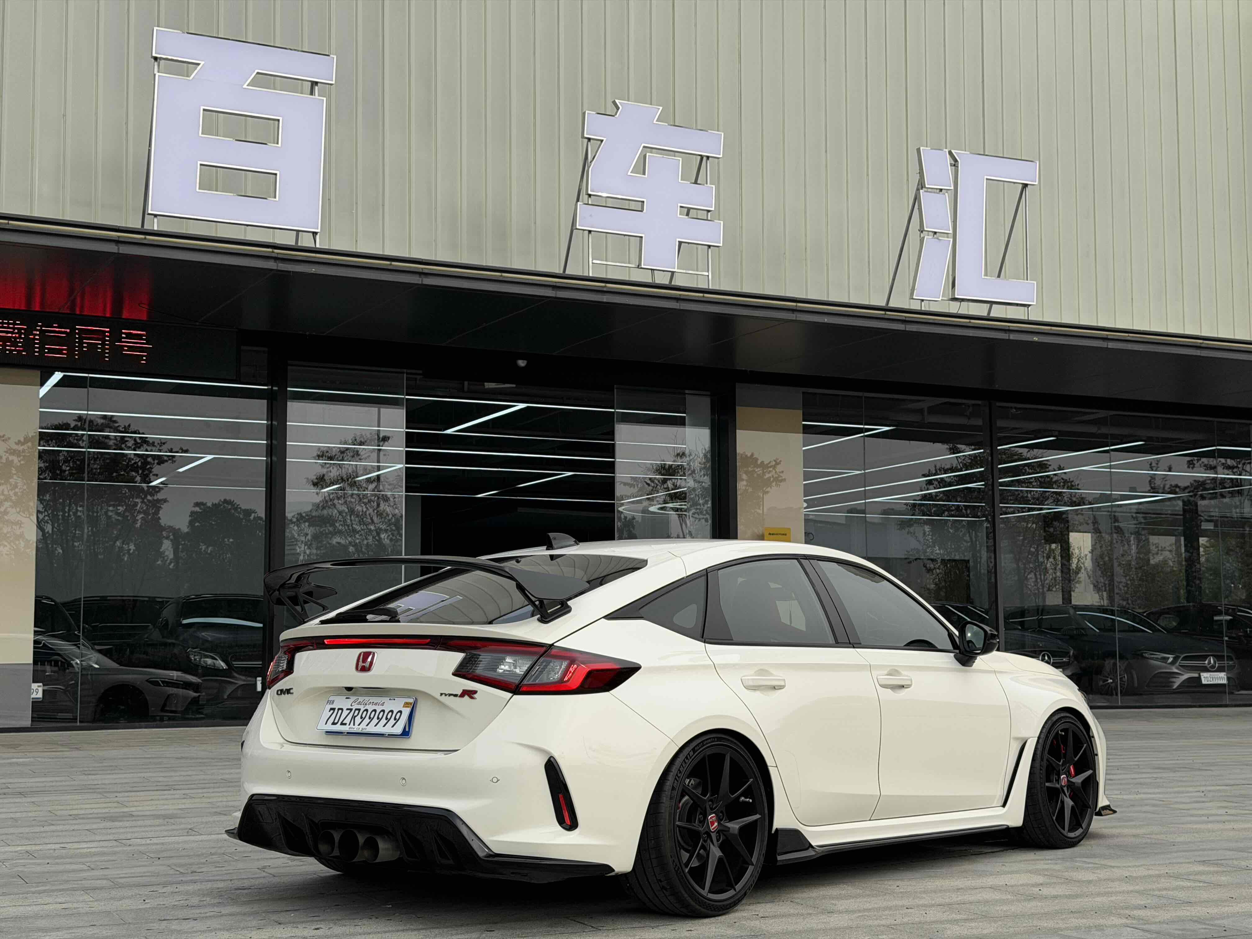 Honda Civic (Imported) 2024 #7 Honda Civic (Imported) 2024 car image #7