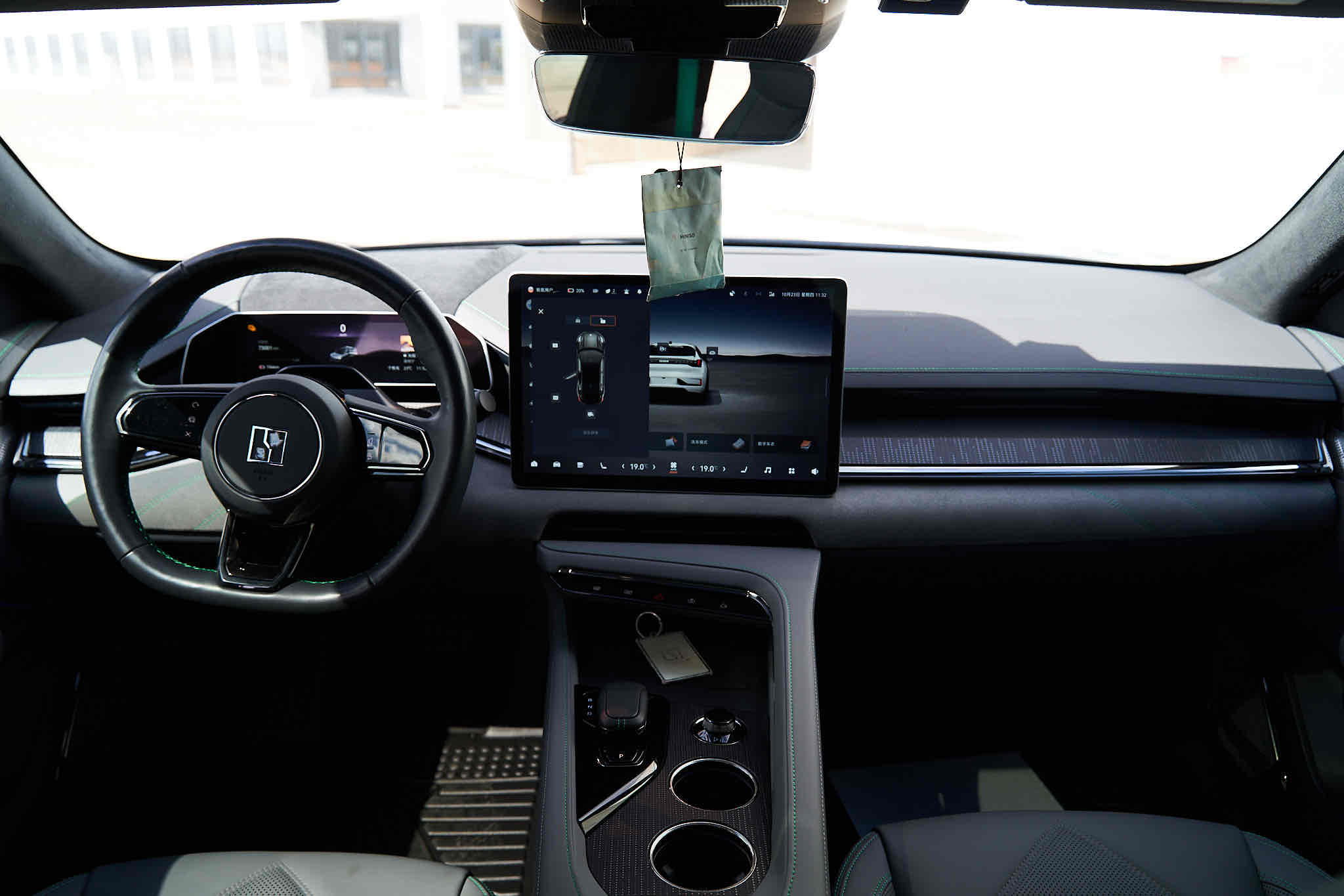 极氪 极氪001 2024 汽车图片 #7