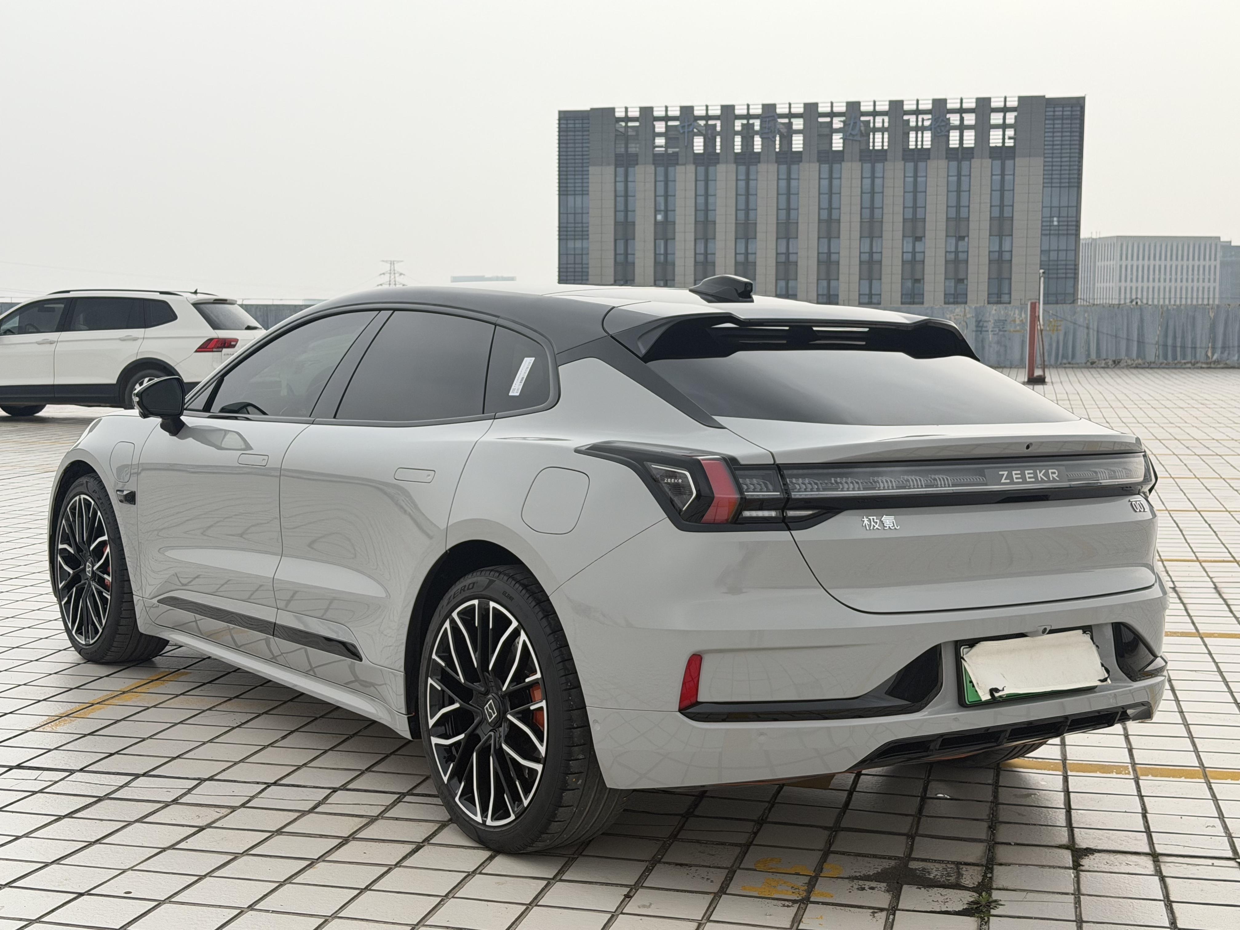 极氪 极氪001 2023 汽车图片 #7