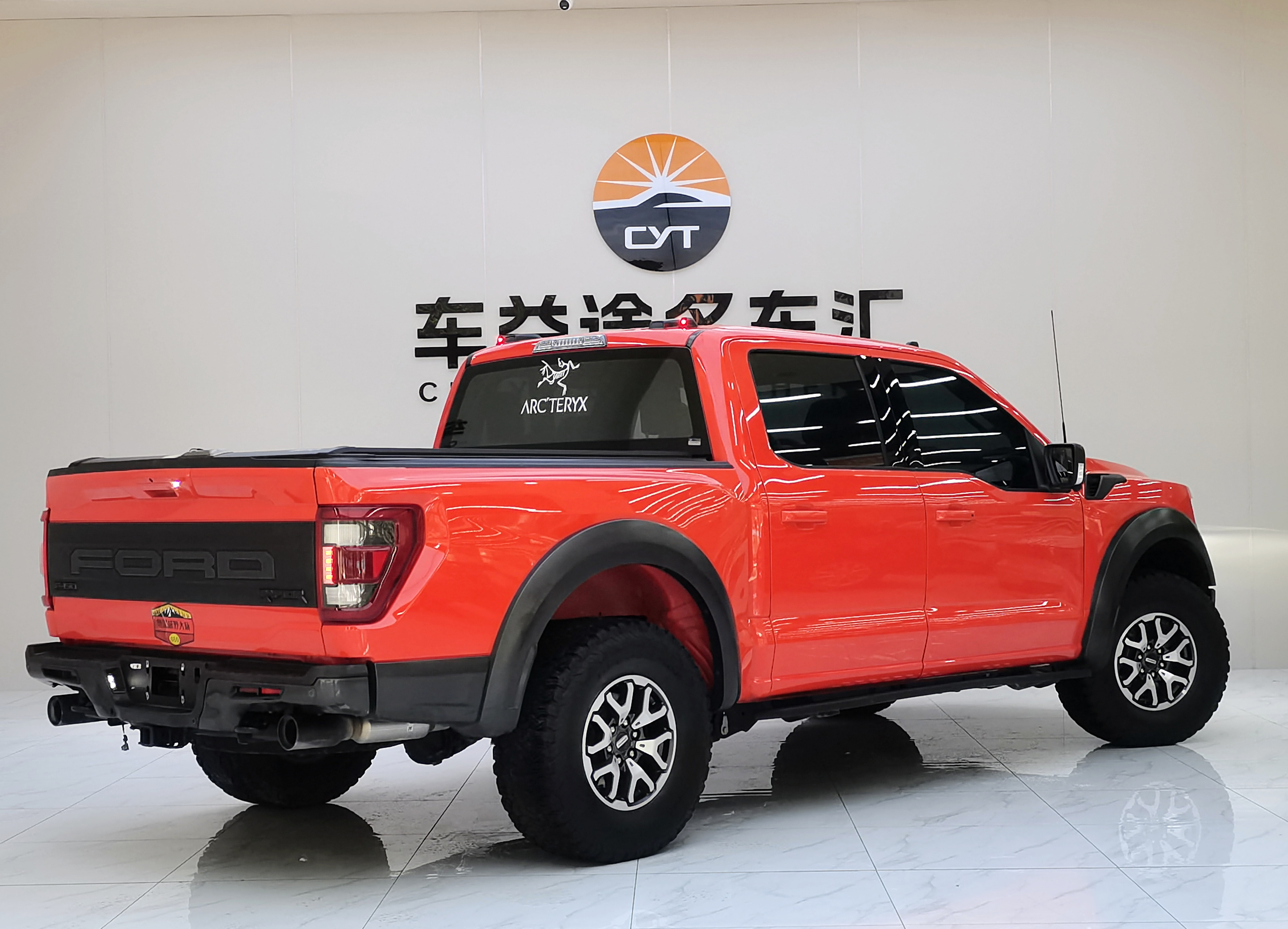 Ford F-150 Raptor 2024 car image #7