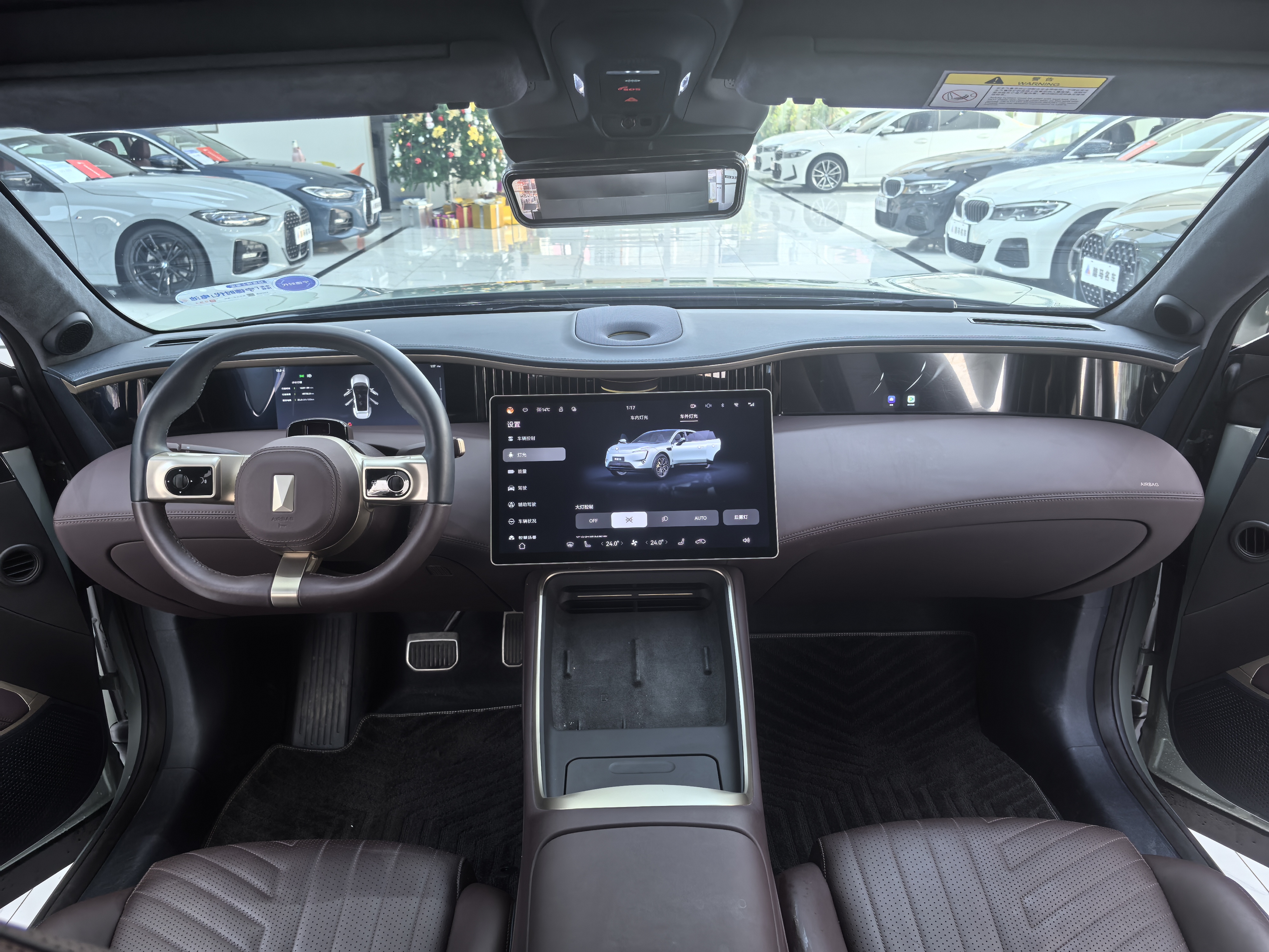 Avatr 11 2023 immagine di auto #7