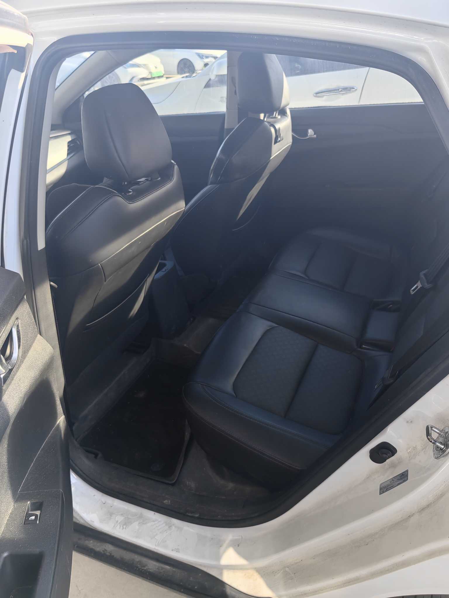 Changan Eado EV 2022 صورة سيارة #7