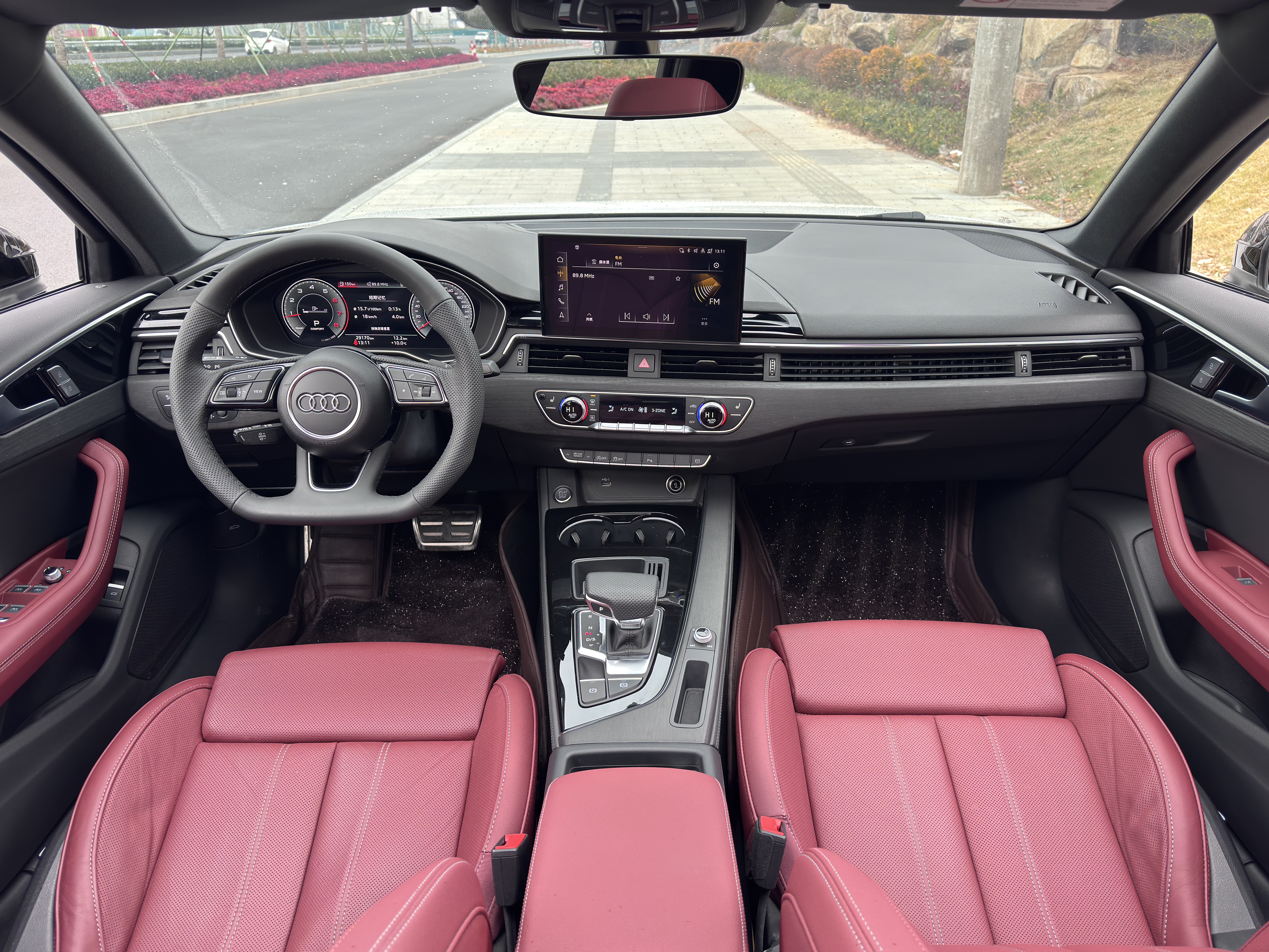 Audi A4L 2024 car image #7