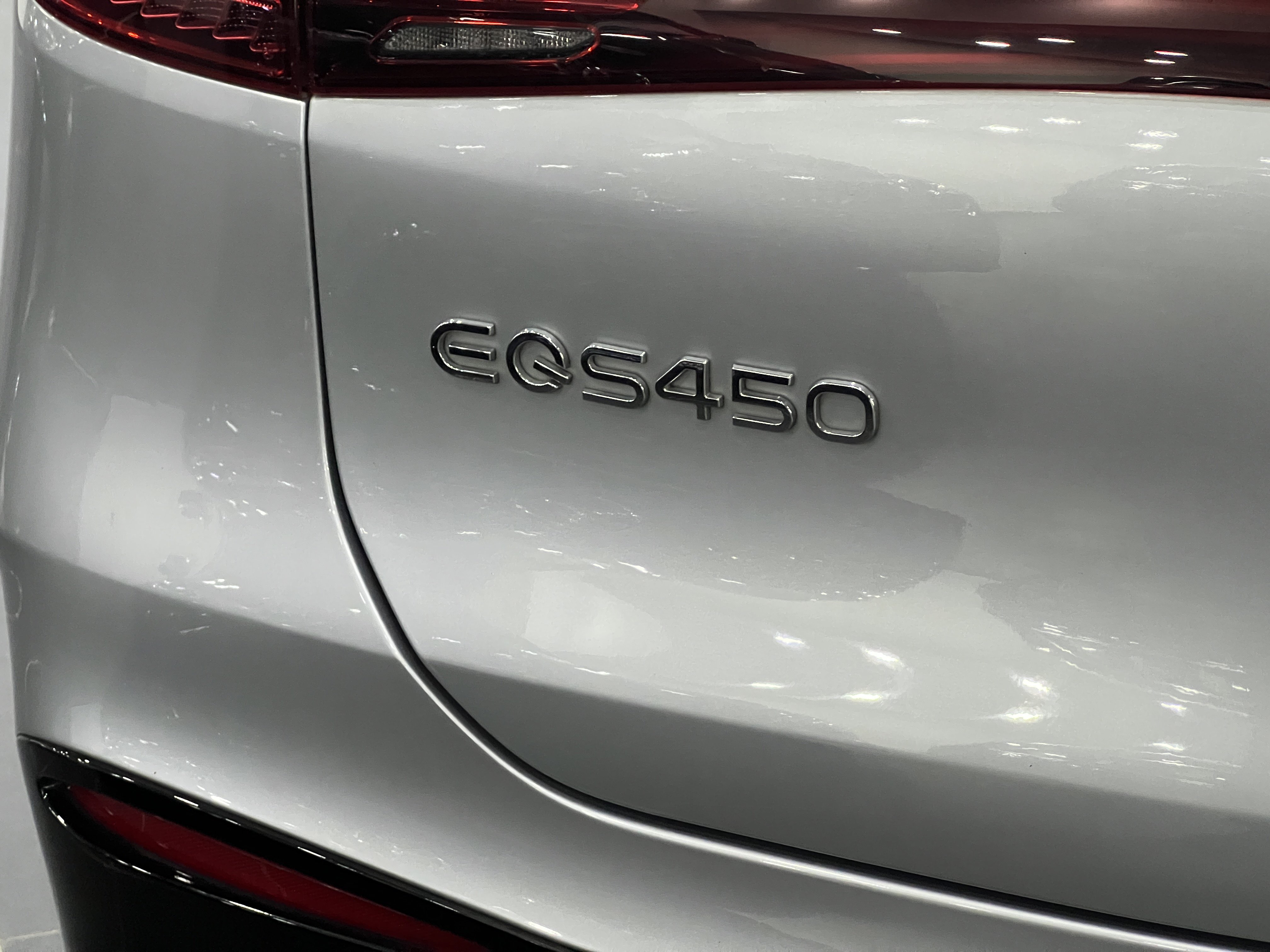 Mercedes-Benz EQS SUV 2023 car image #7