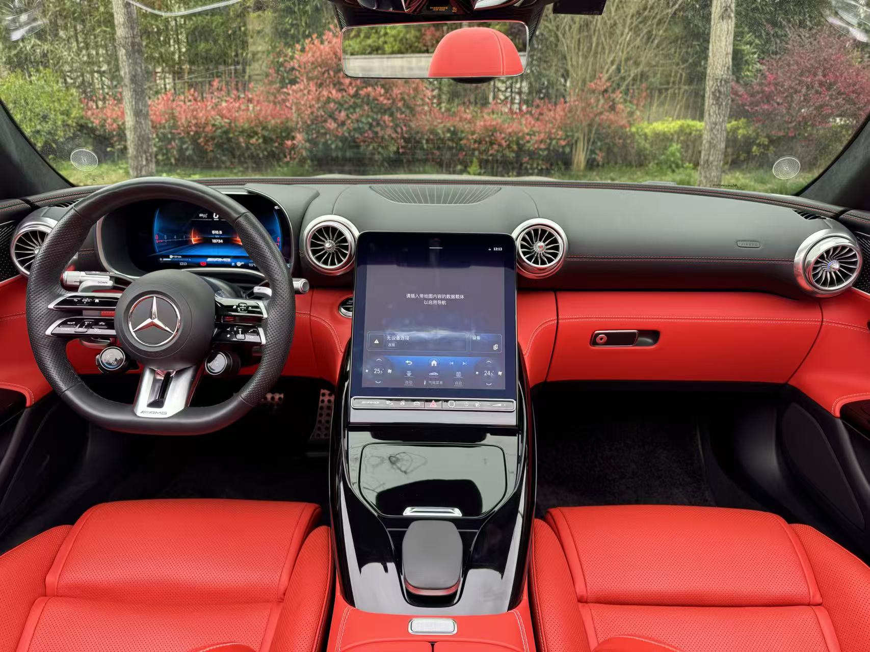 Mercedes-Benz 2024 car image #7