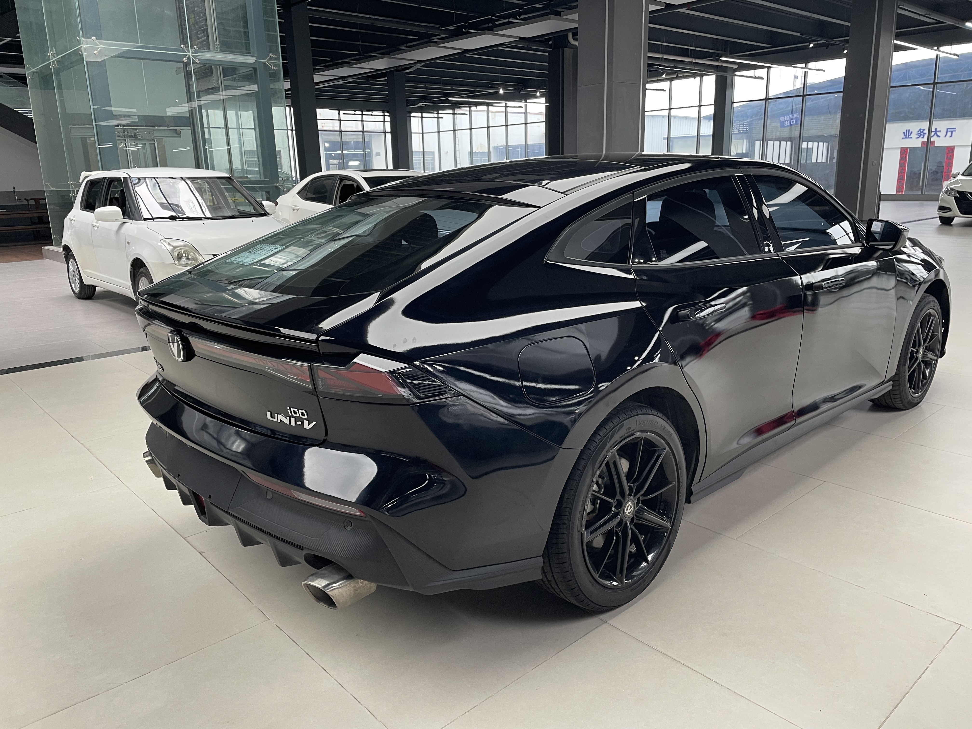 Changan UNI-K iDD 2023 car image #7