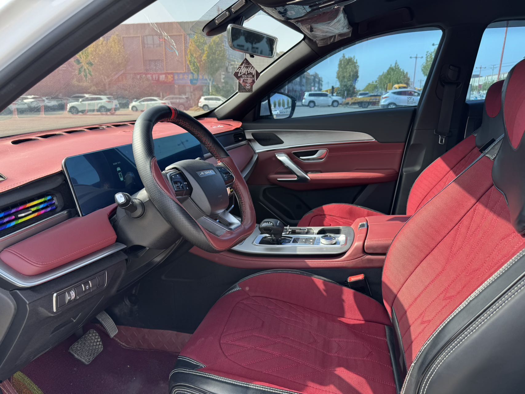 X70 PLUS 2023 car image #7