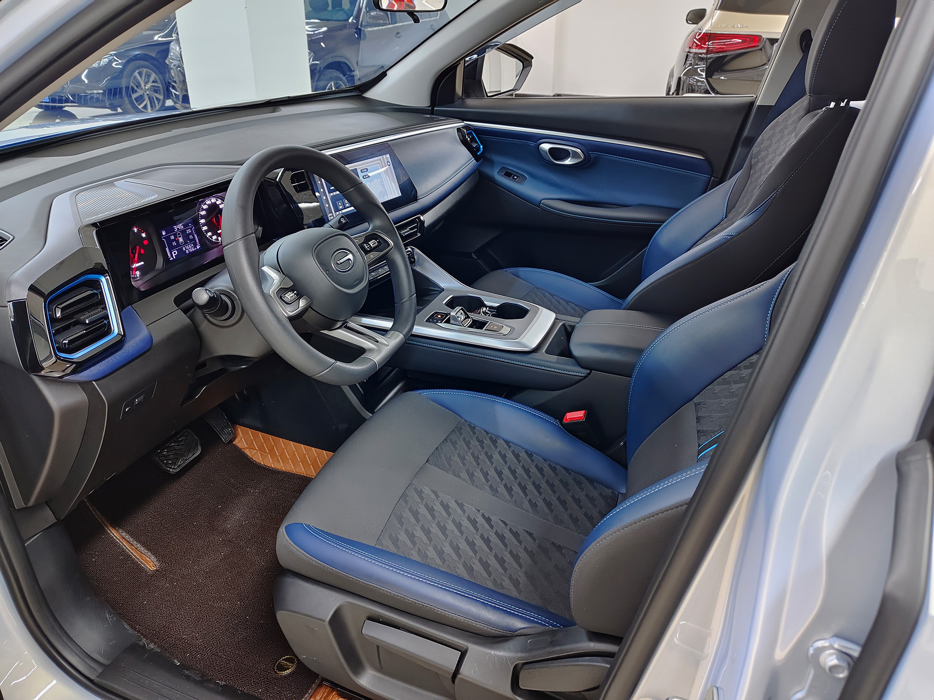 GAC Trumpchi GS3 2025 #7 GAC Trumpchi GS3 2025 car image #7