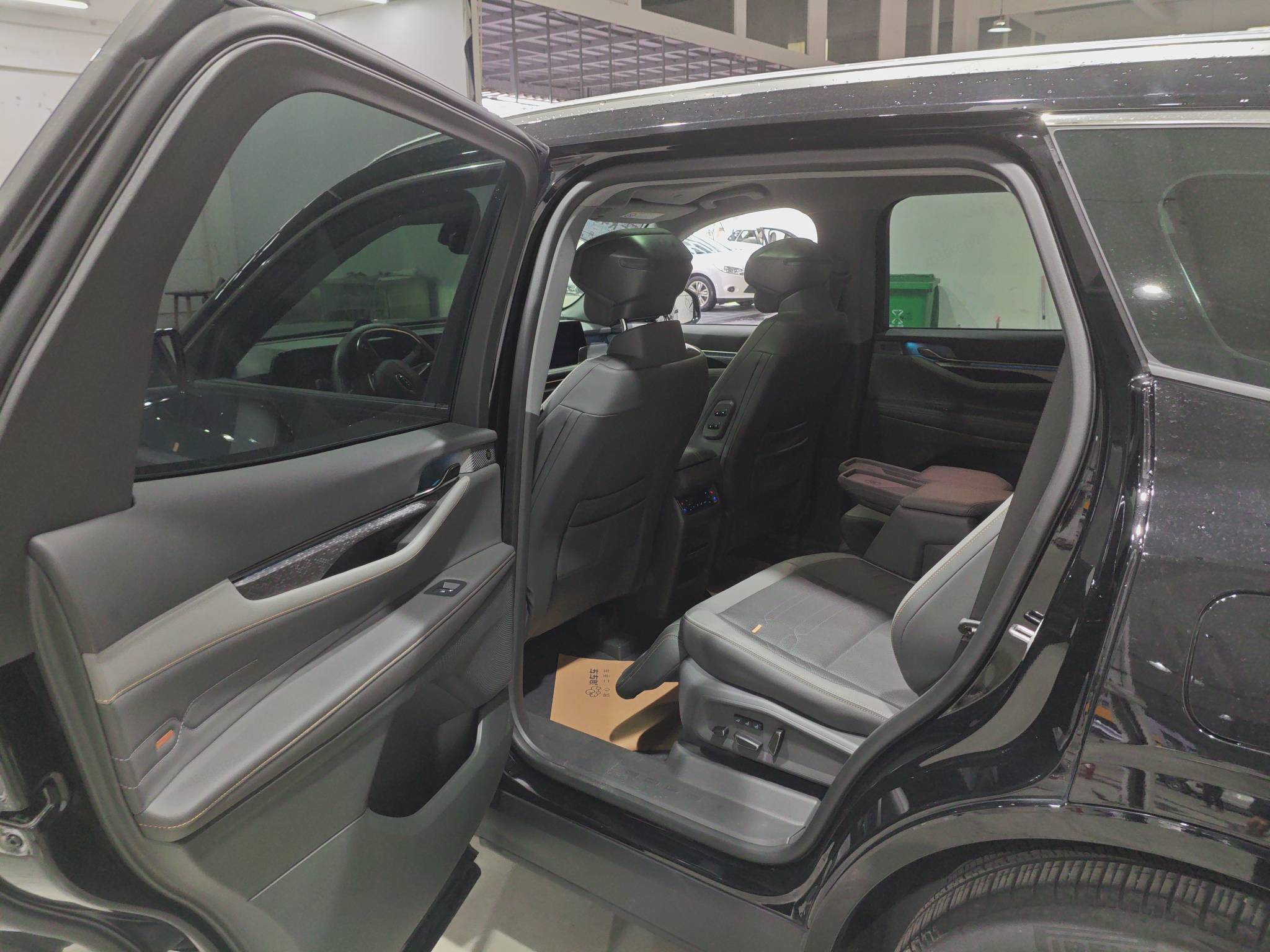 Ford Edge 2023 imagem de carro #7