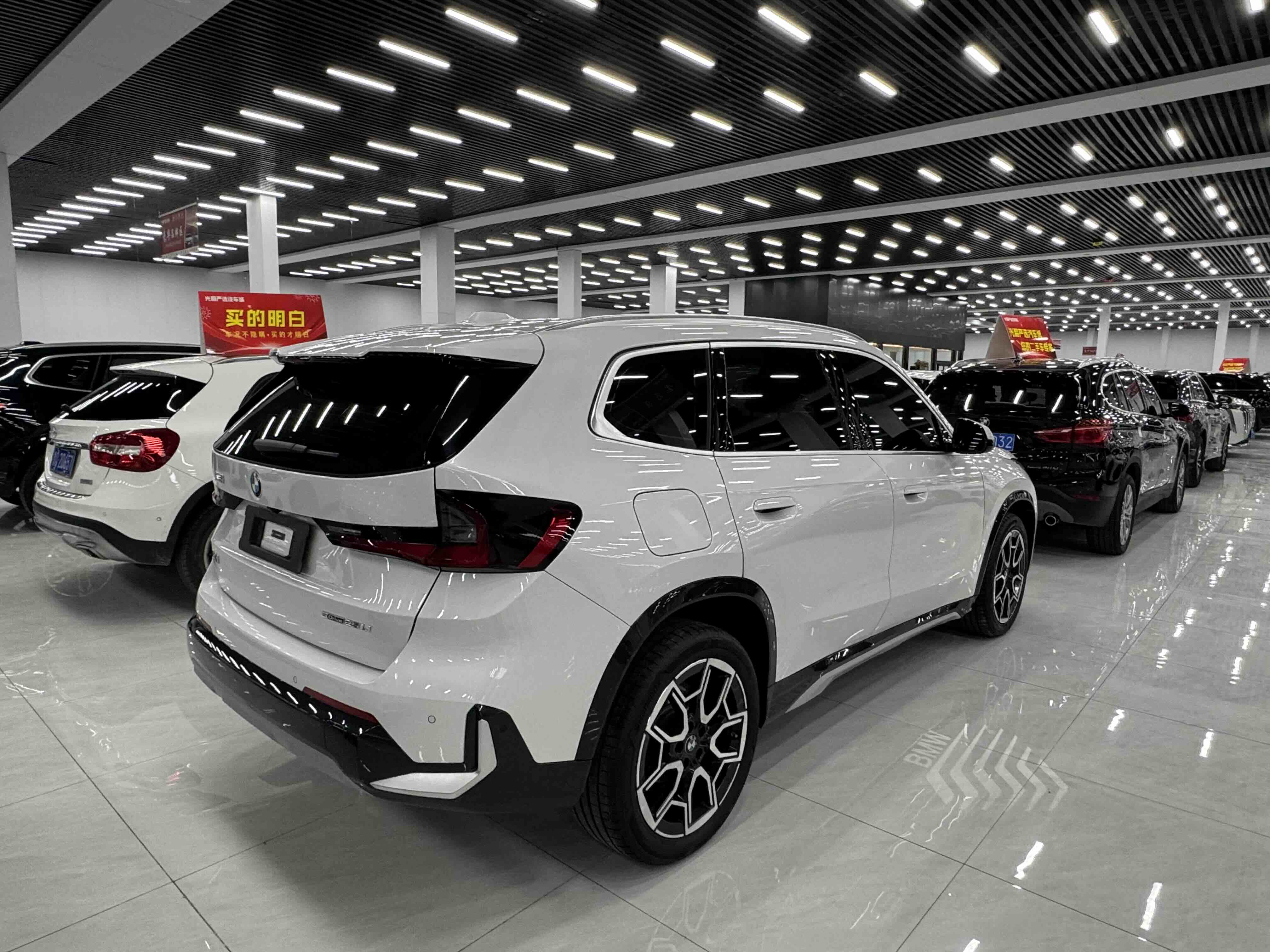 BMW X1 2024 car image #7