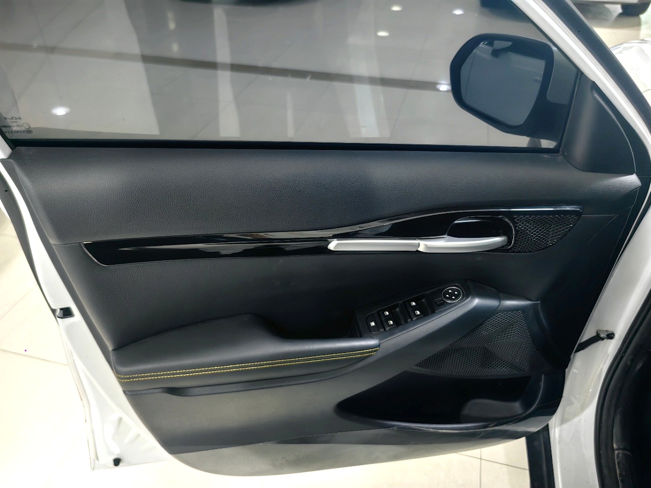 起亚 赛图斯 2023 汽车图片 #7