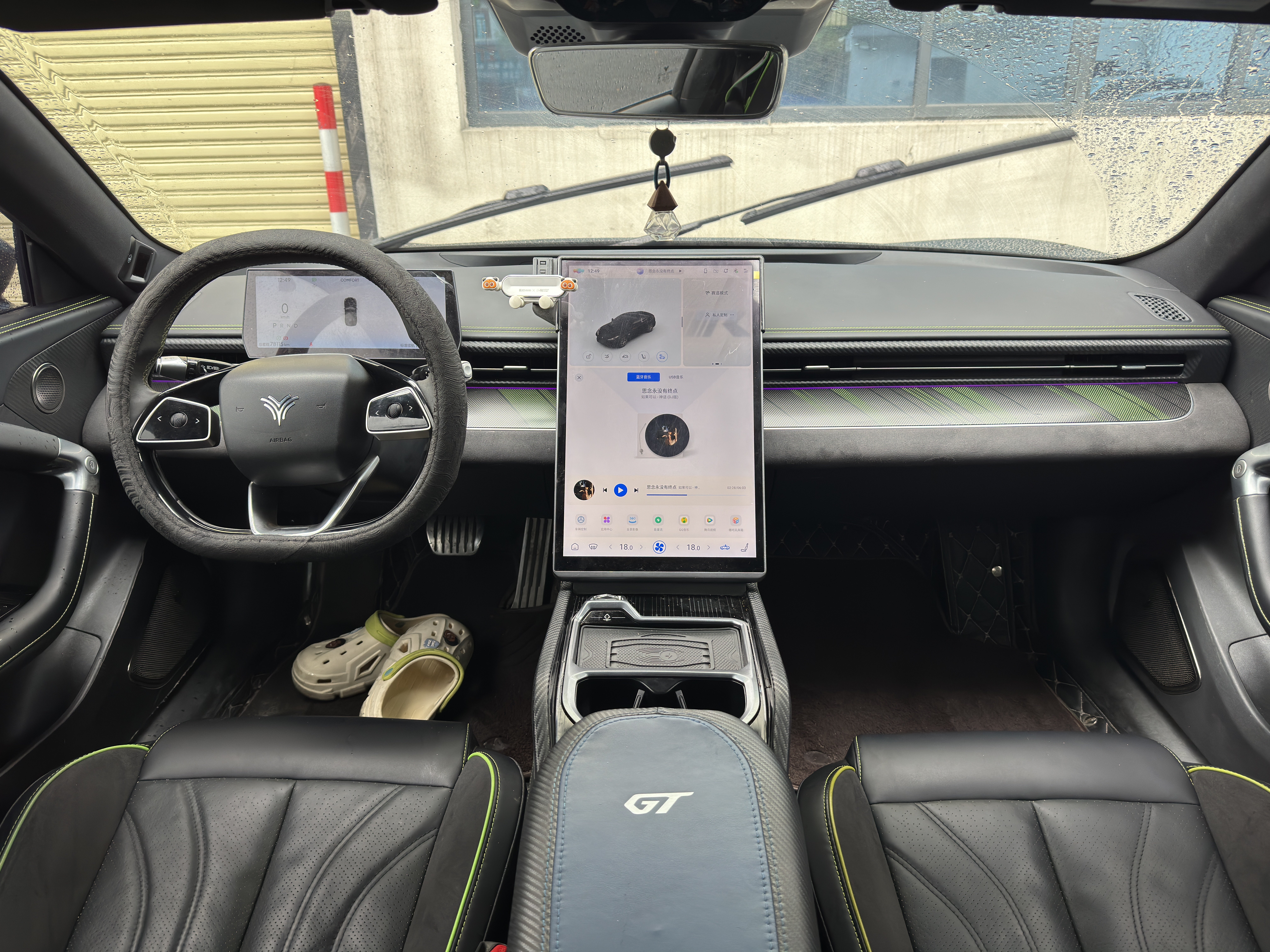 哪吒汽车 哪吒GT 2023 汽车图片 #7