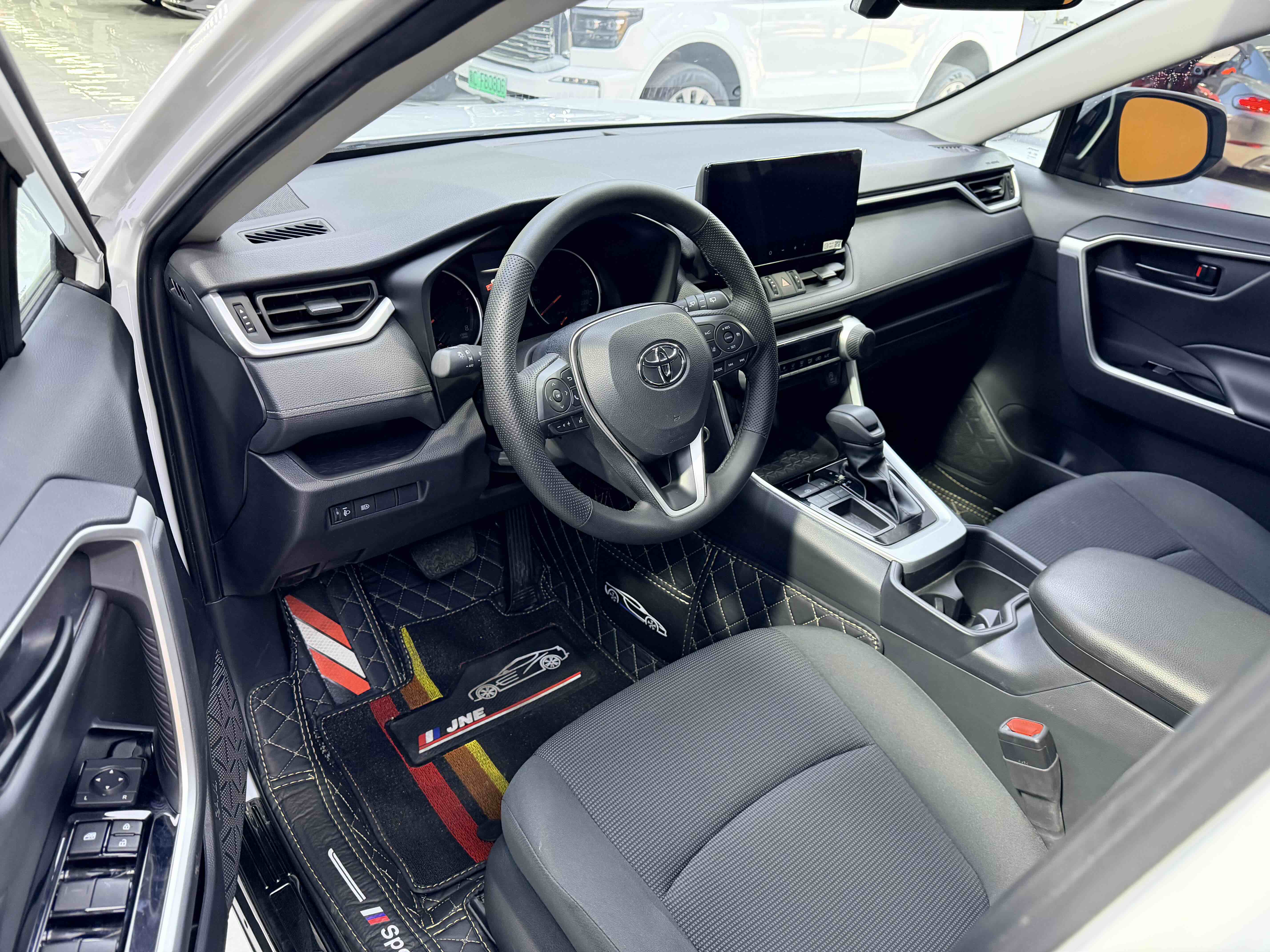 丰田 RAV4荣放 2025 汽车图片 #7