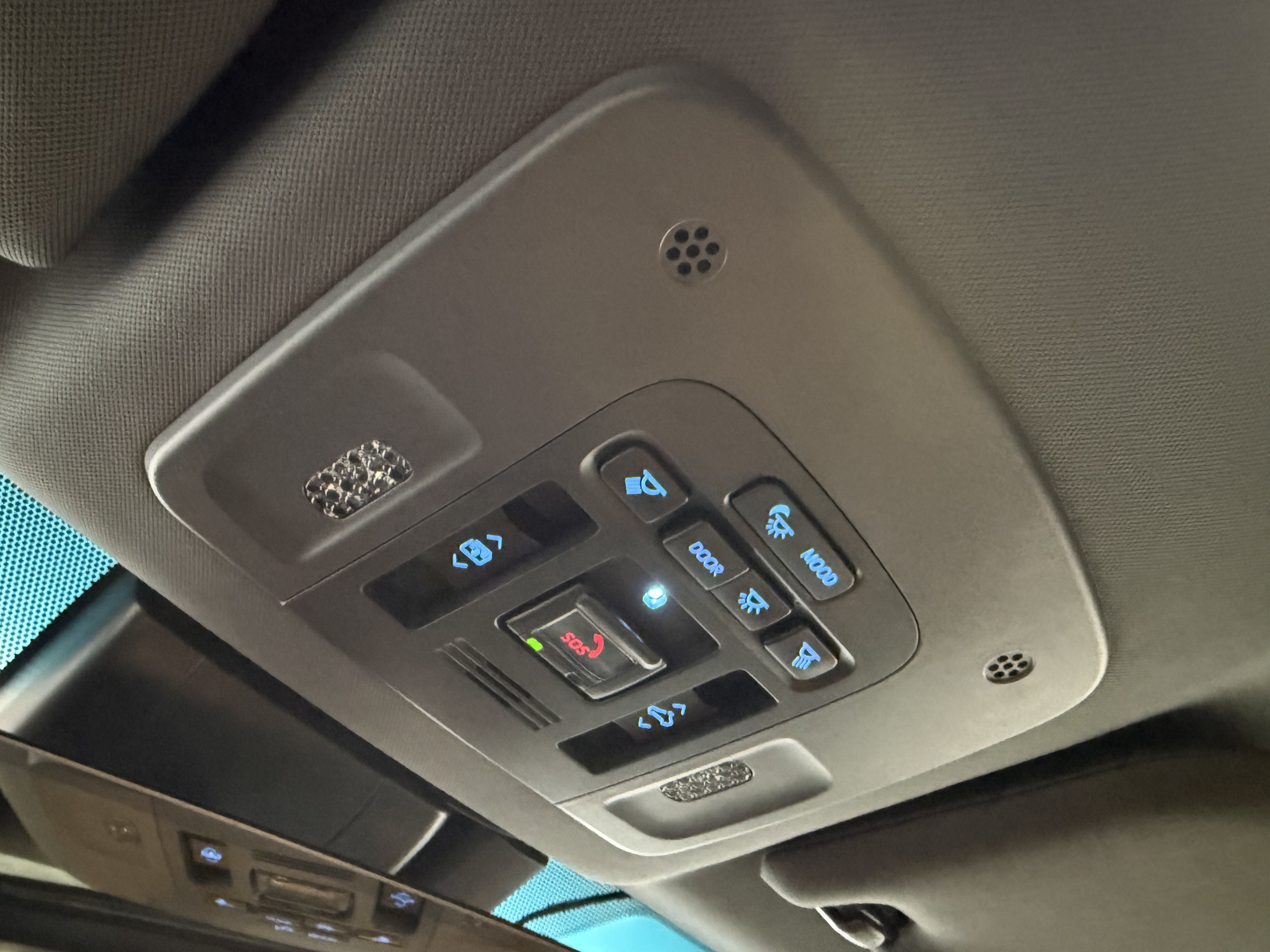 Toyota Avalon 2024 car image #7