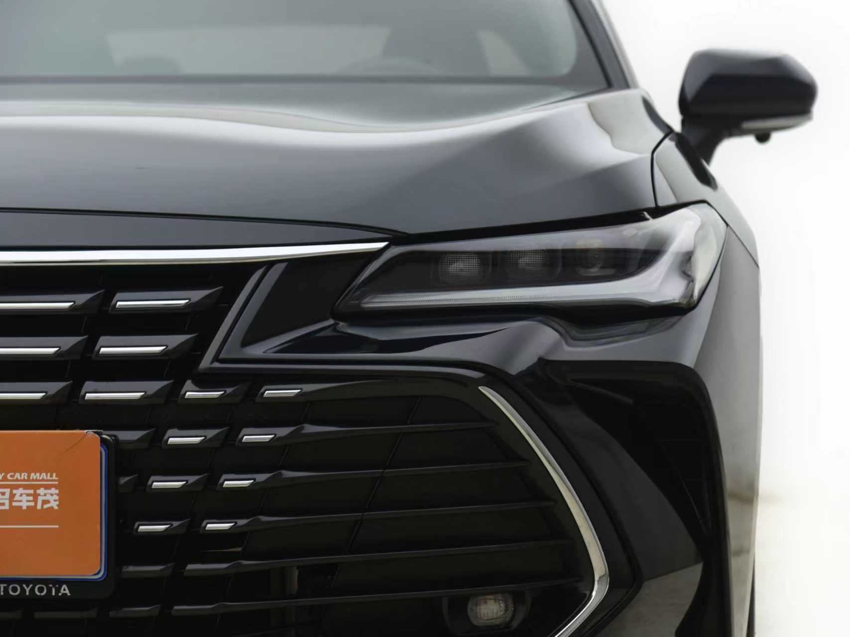 Toyota Avalon 2023 car image #7