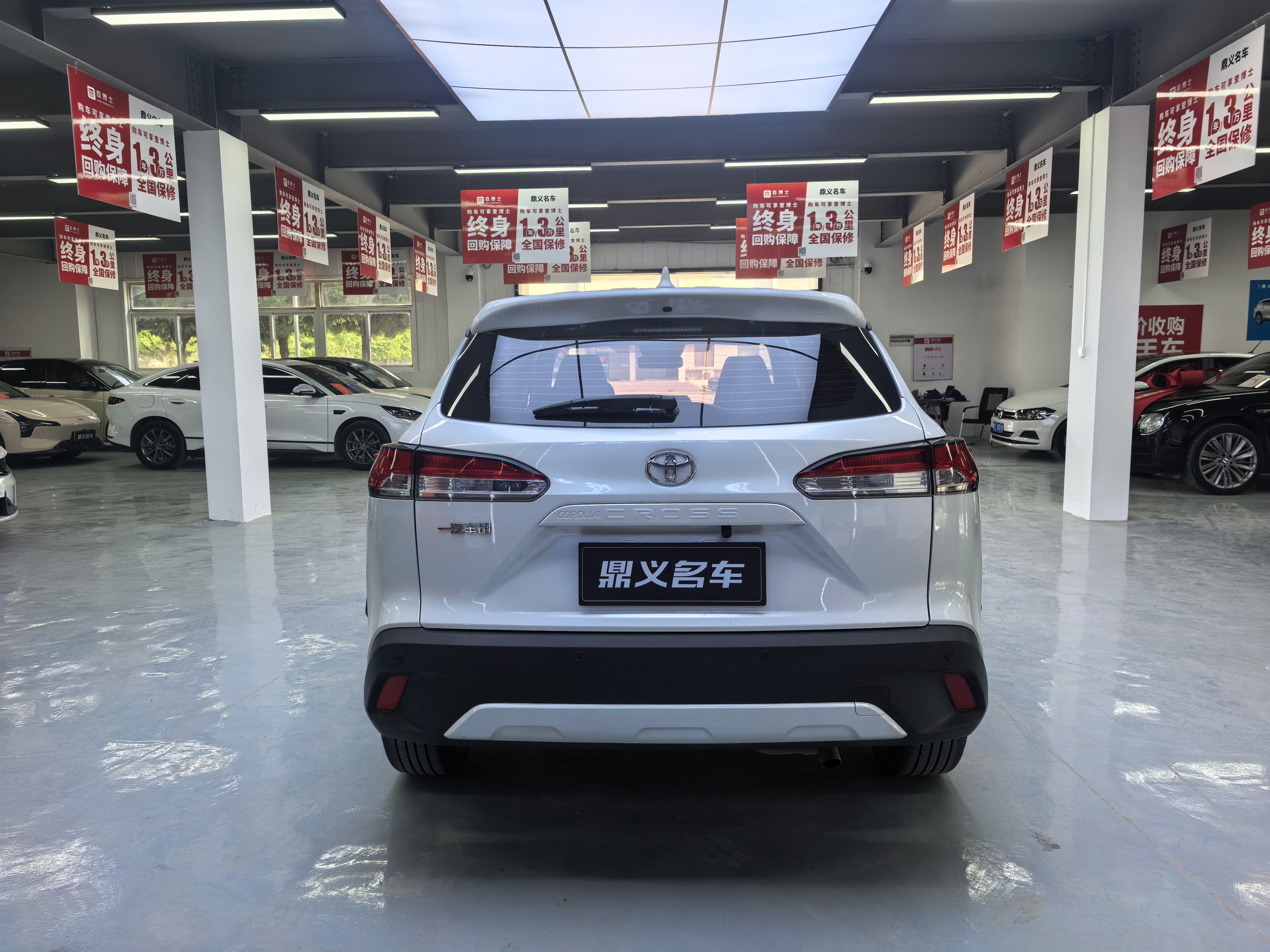 Corolla Cross 2024 car image #7