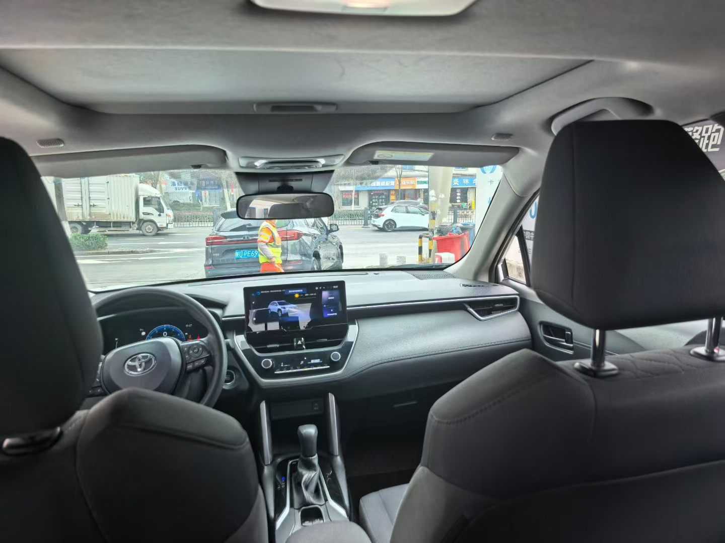 Corolla Cross 2023 #7 Corolla Cross 2023 car image #7
