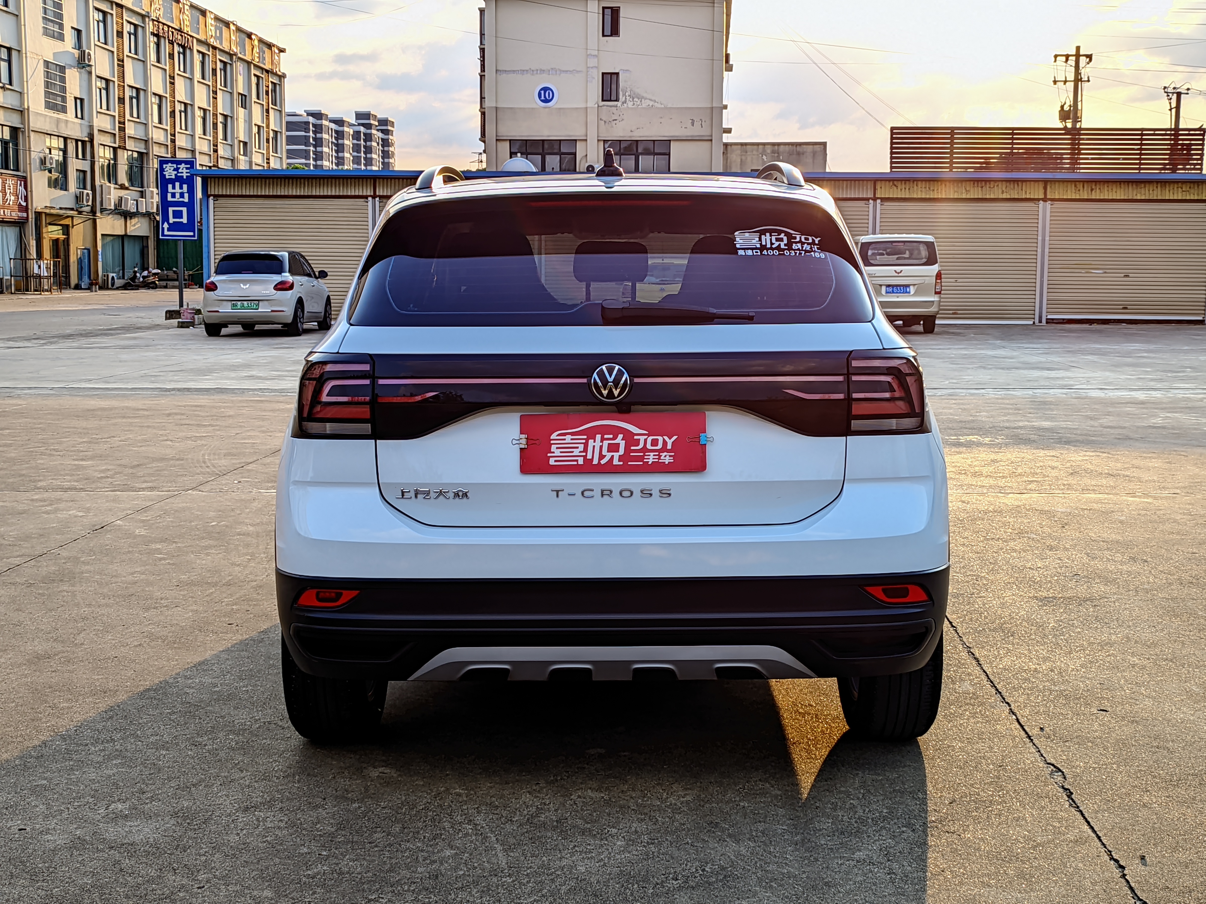 Volkswagen T-Cross 2023 car image #7