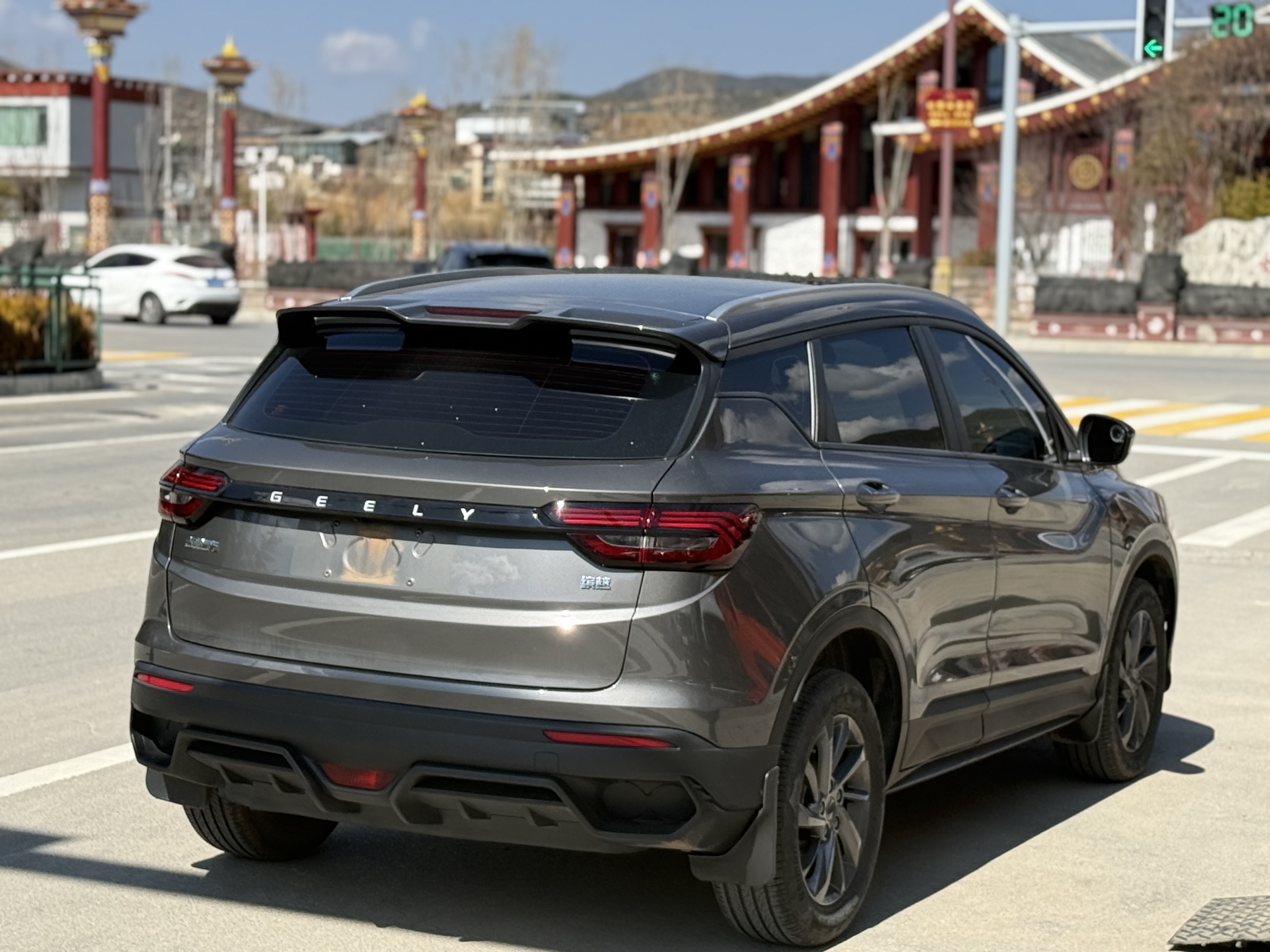 GEELY Coolray 2024 #7 GEELY Coolray 2024 car image #7