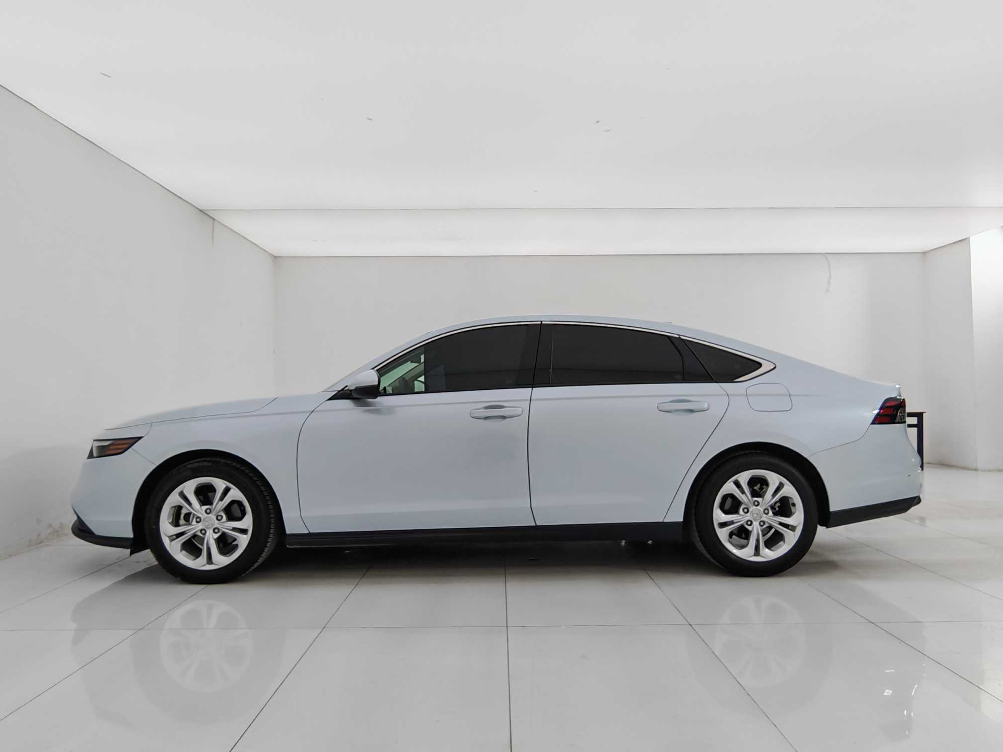 Honda Accord 2023 car image #7