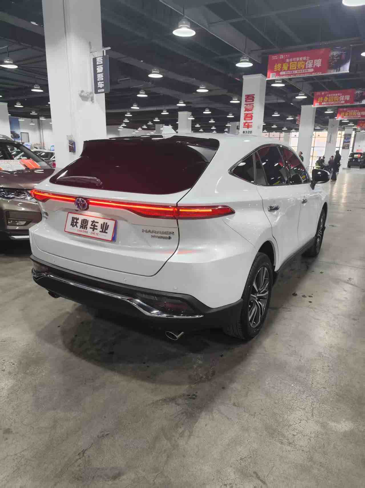 Toyota Harrier 2023 immagine di auto #7
