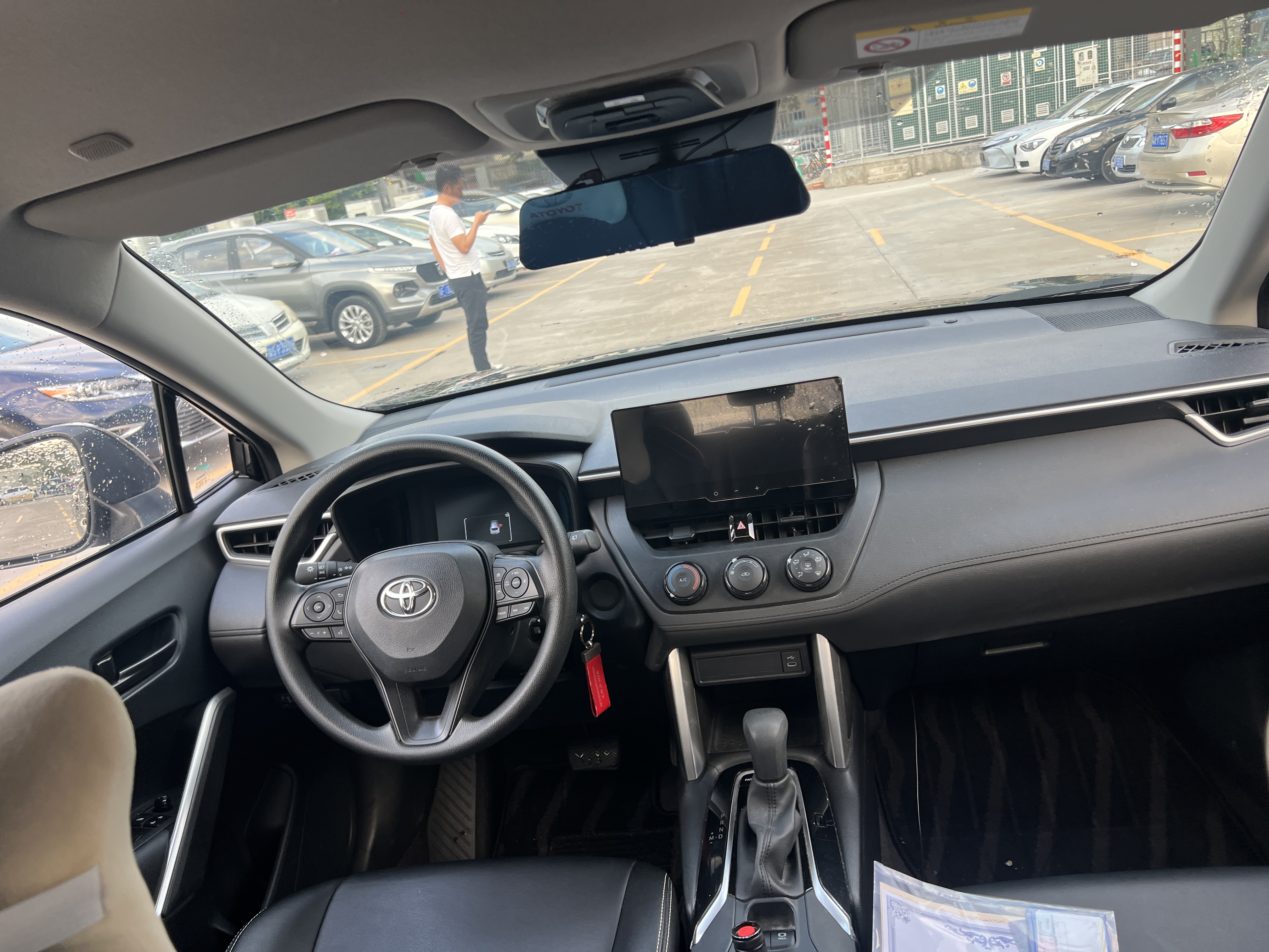 Toyota Corolla Cross 2024 immagine di auto #7