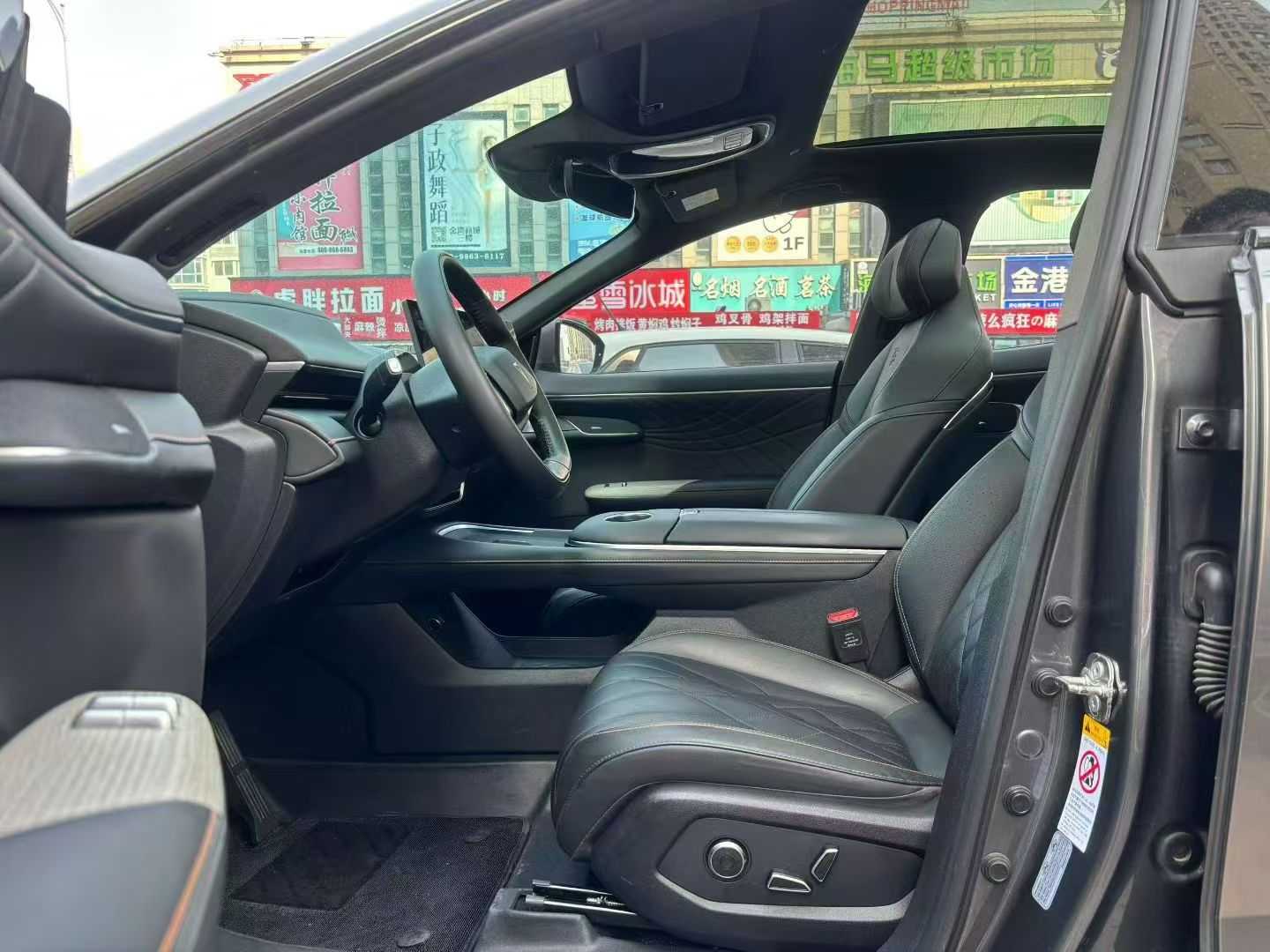 Deepal S07 2024 imagem de carro #7