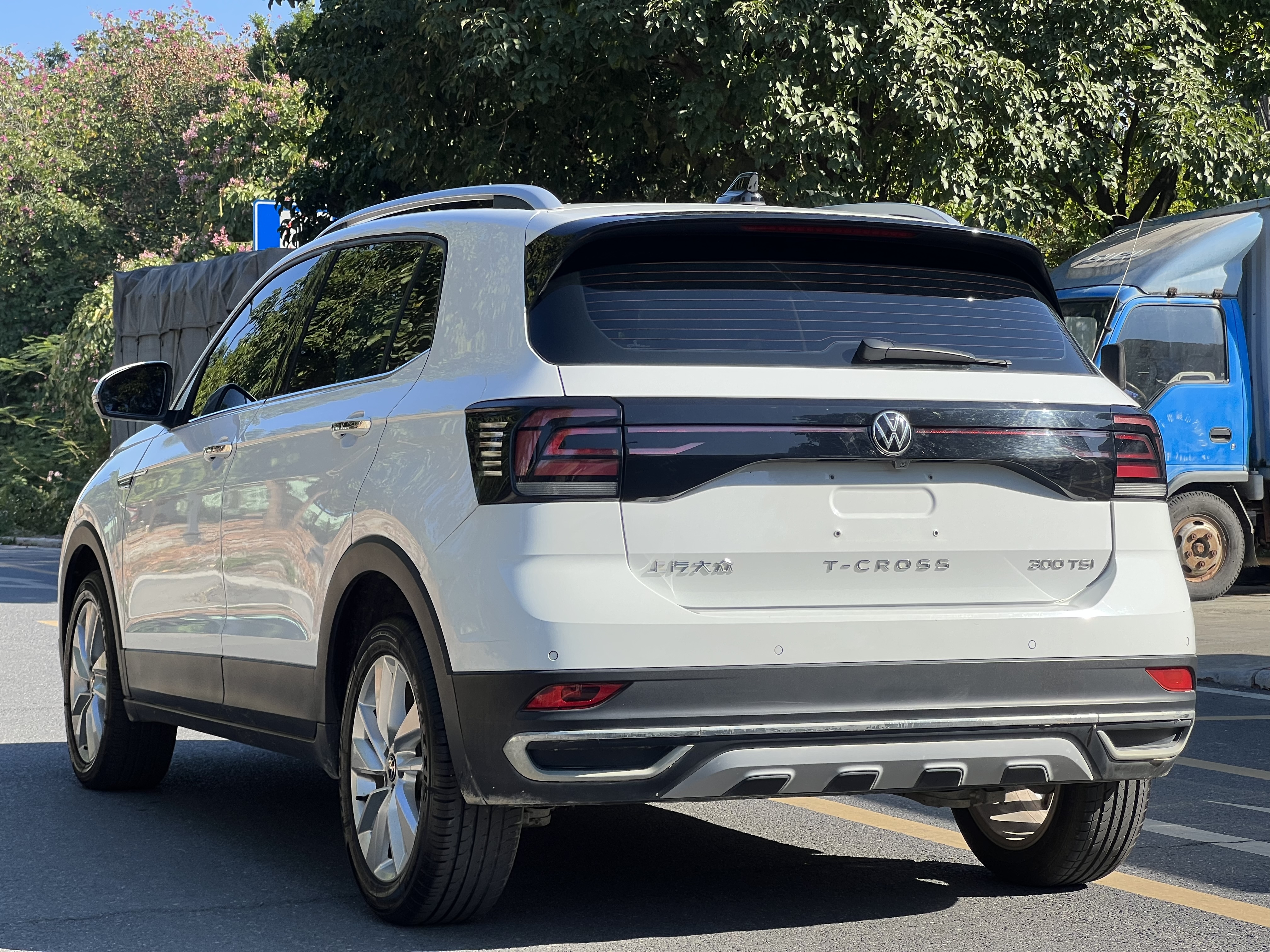 Volkswagen T-Cross 2024 #7 Volkswagen T-Cross 2024 car image #7