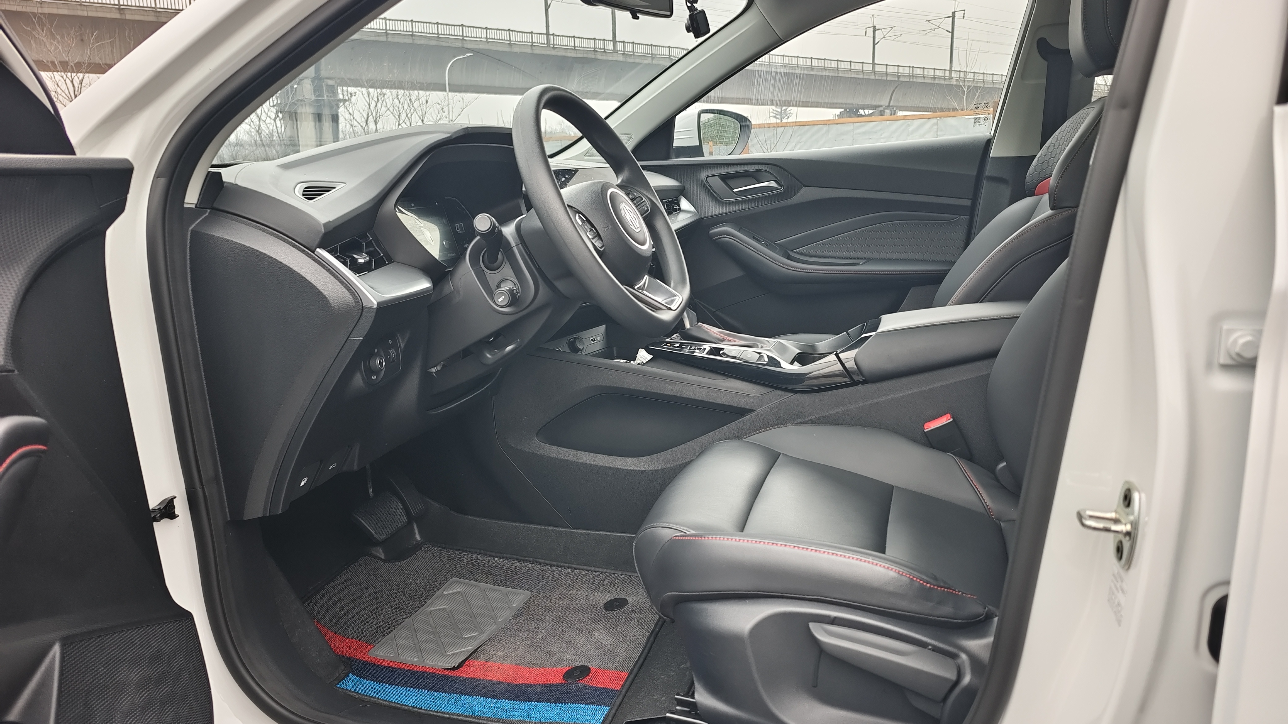 MG 5 2024 car image #7
