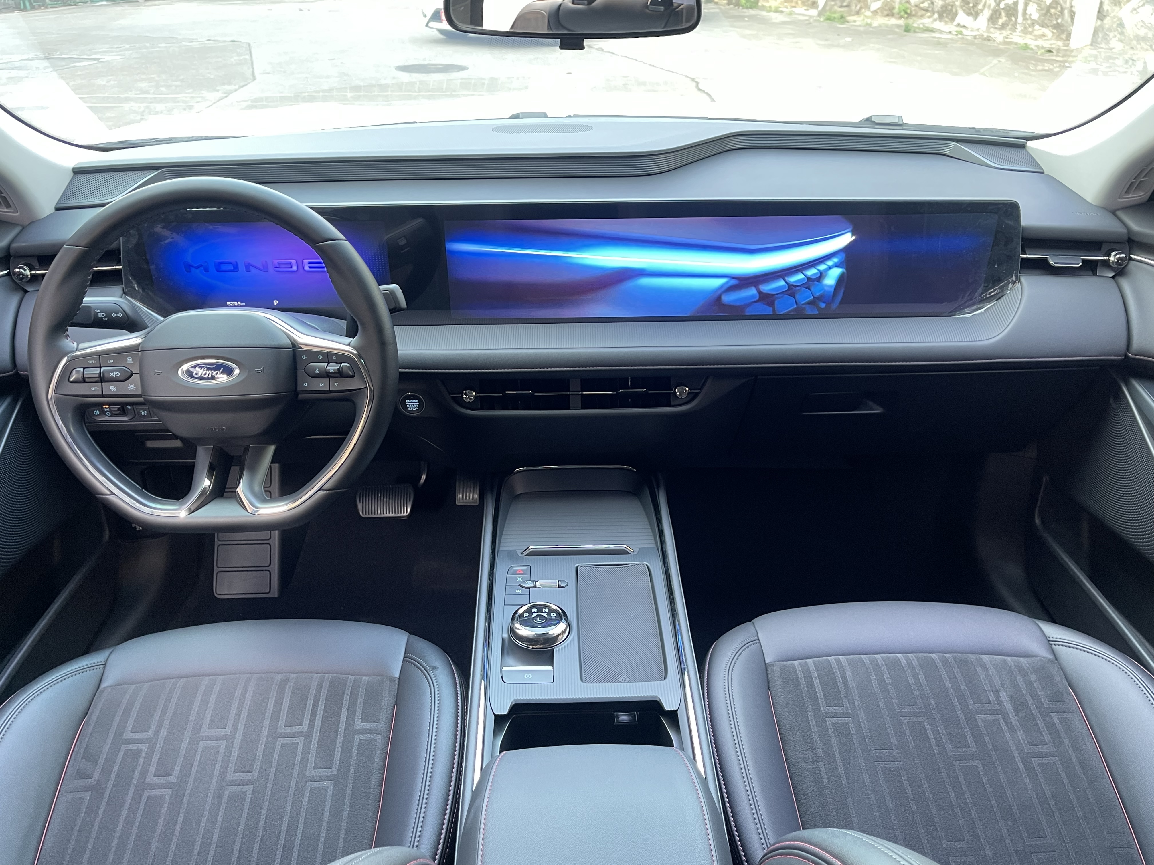 Ford Mondeo 2024 car image #7