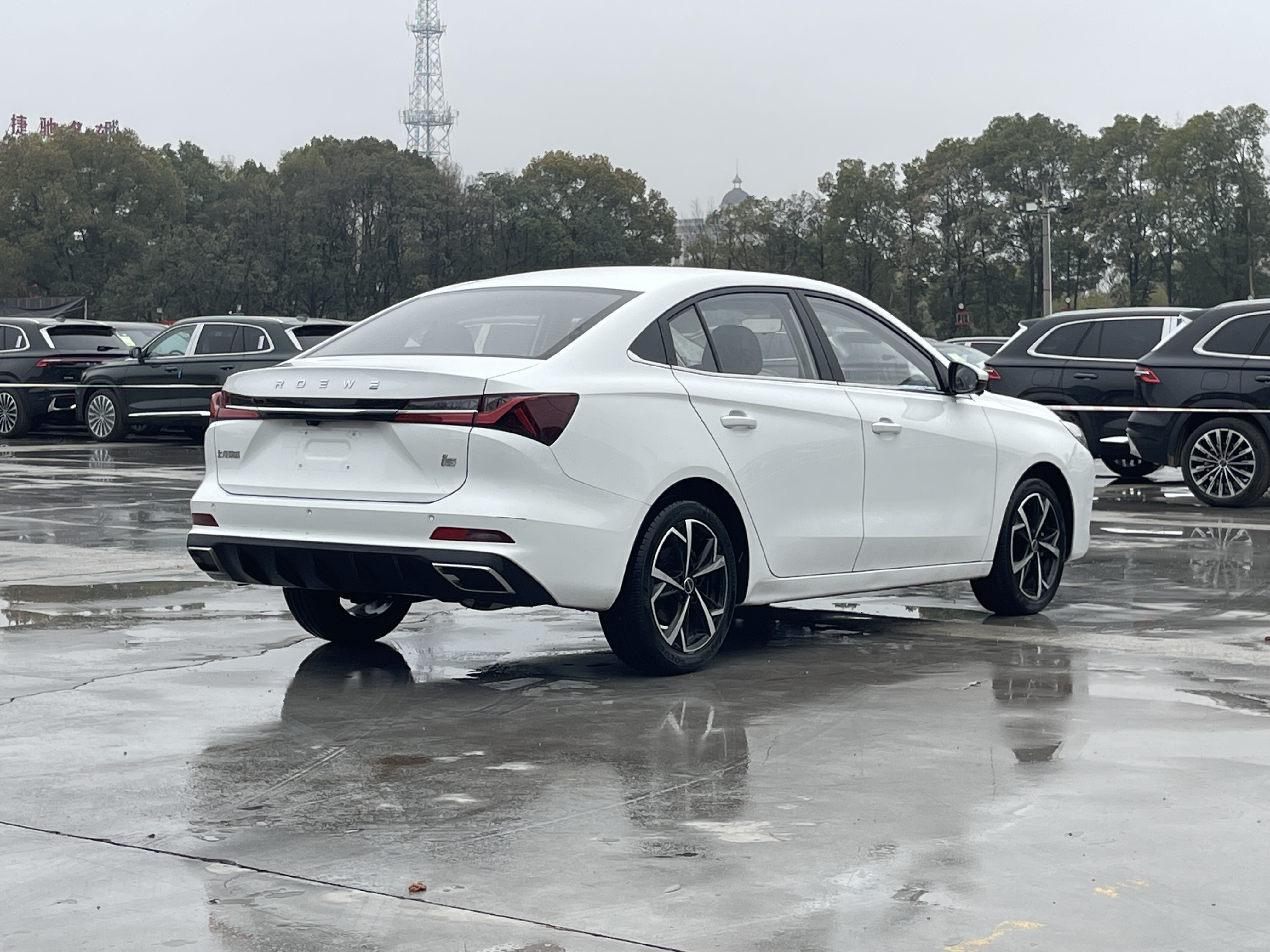 荣威 荣威i5 2023 汽车图片 #7