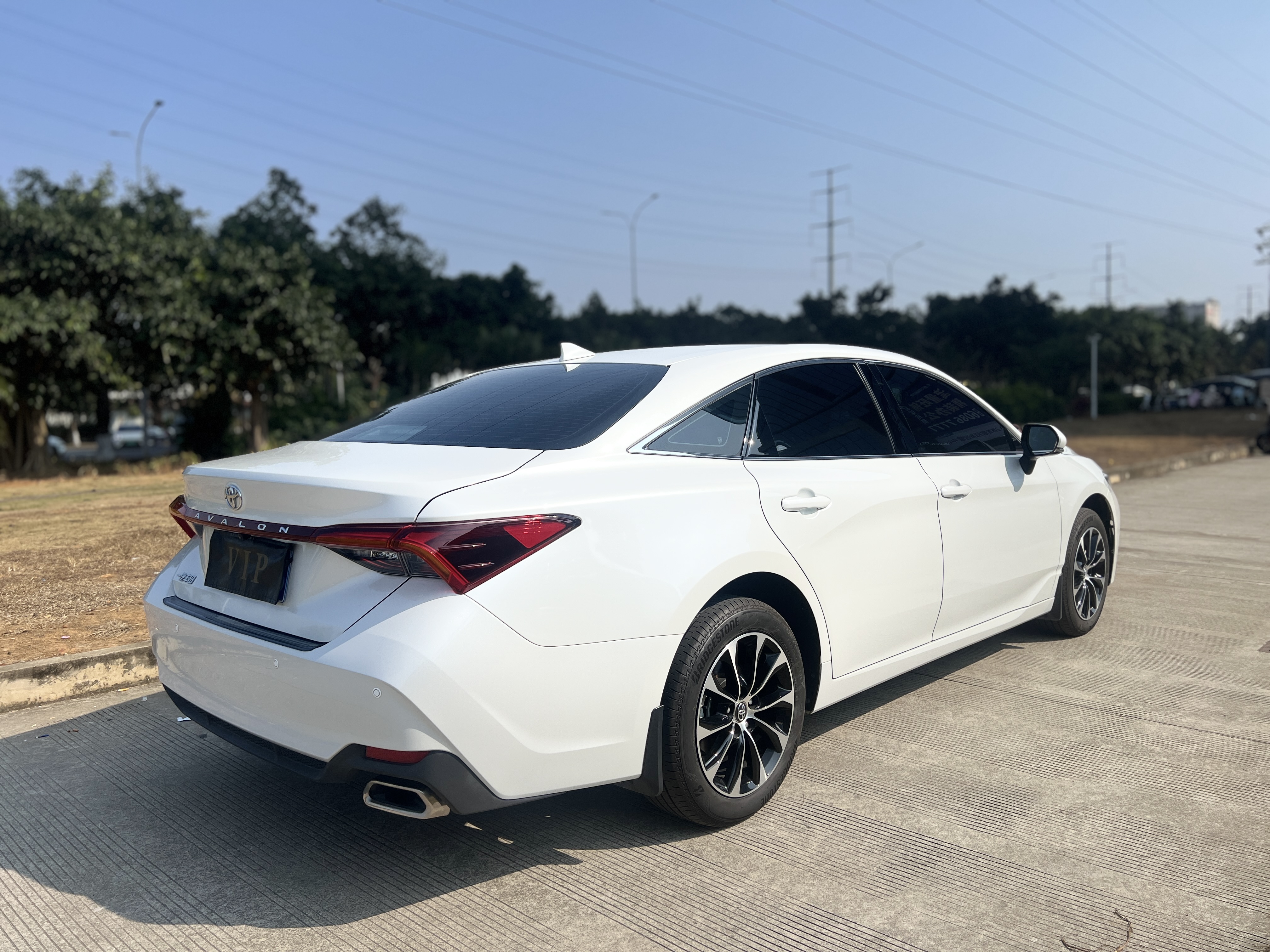 Toyota Avalon 2024 car image #7