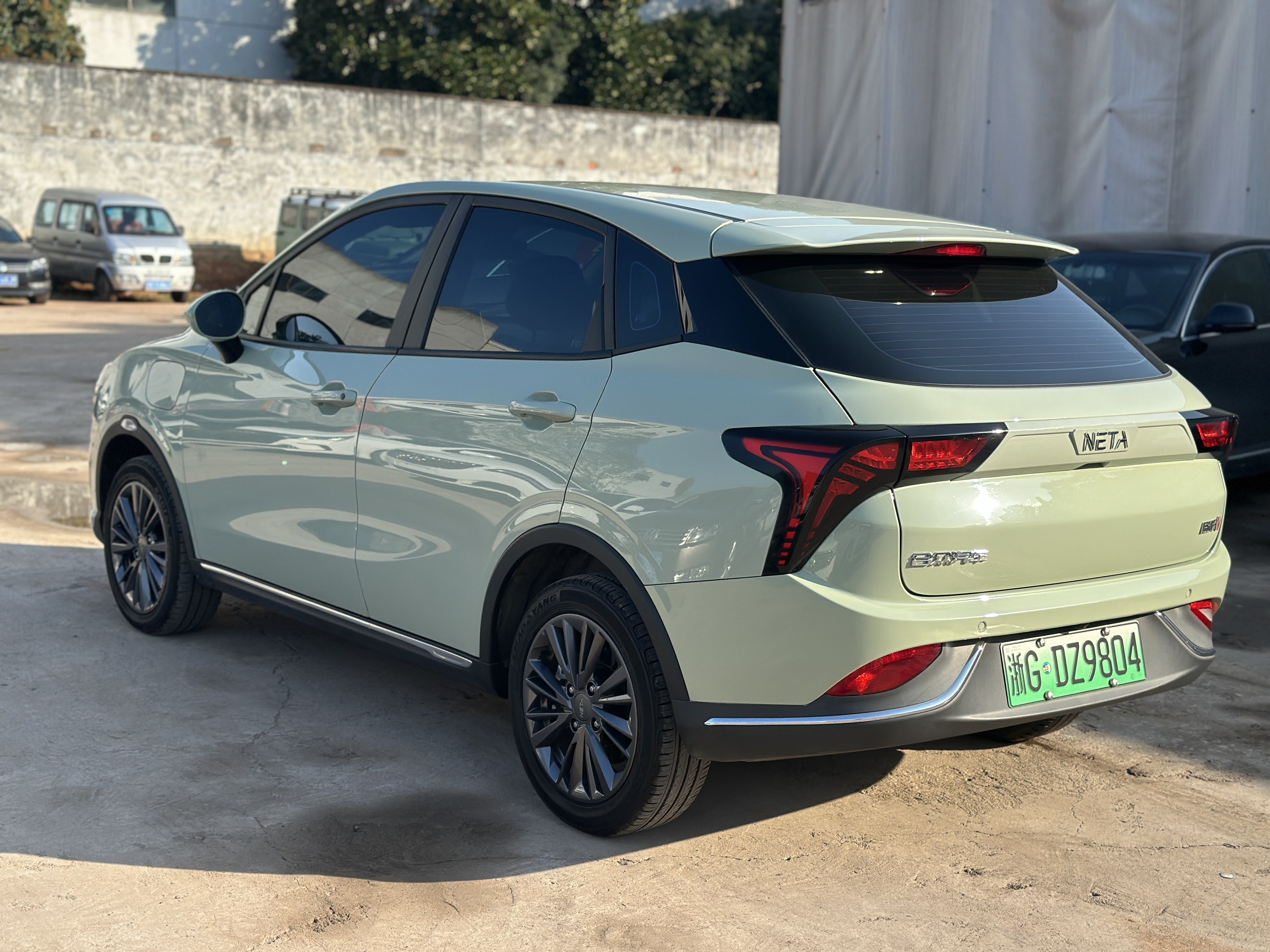 哪吒汽车 哪吒AYA 2023 汽车图片 #7