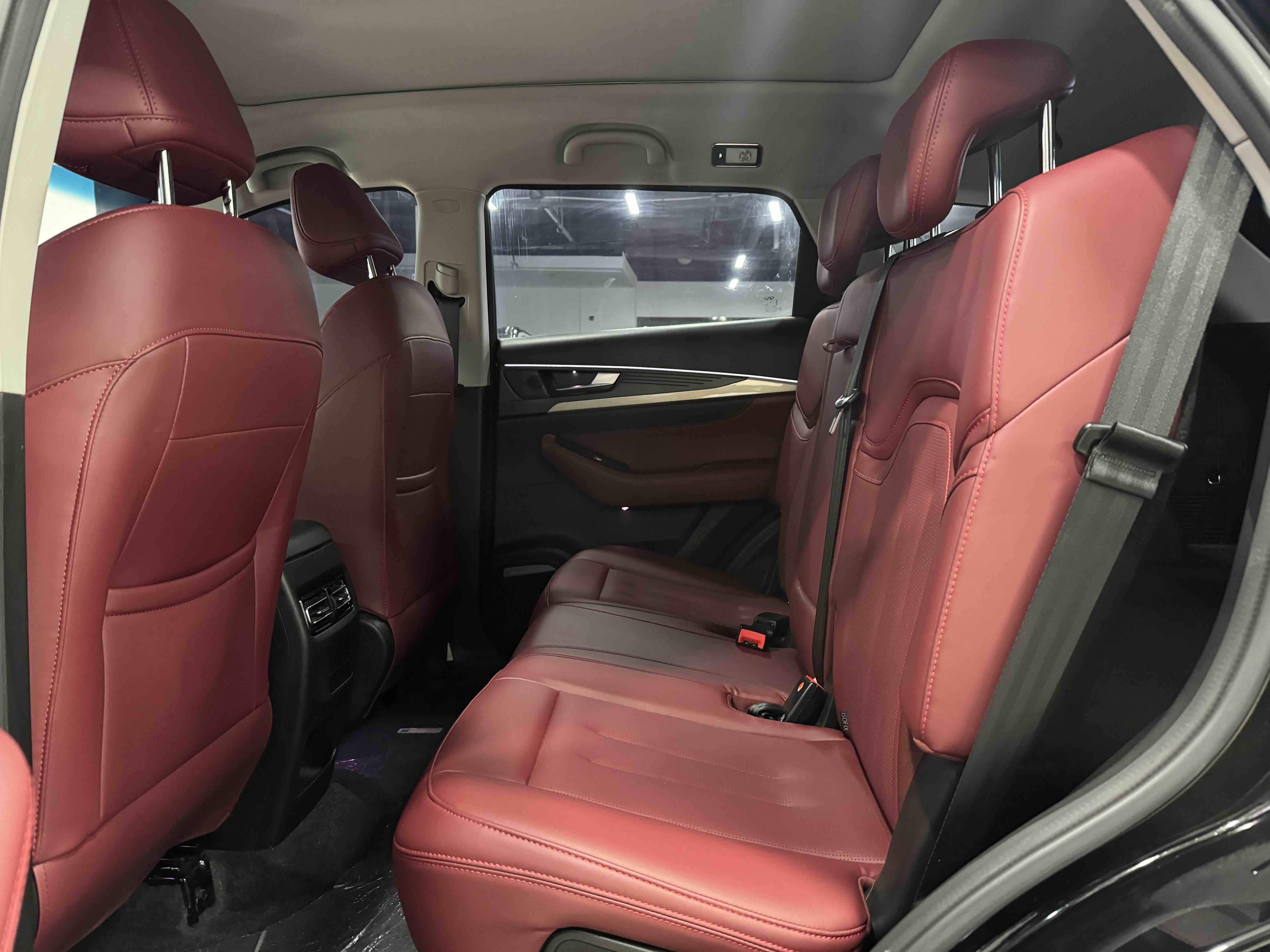 Jetour X70 2024 car image #7