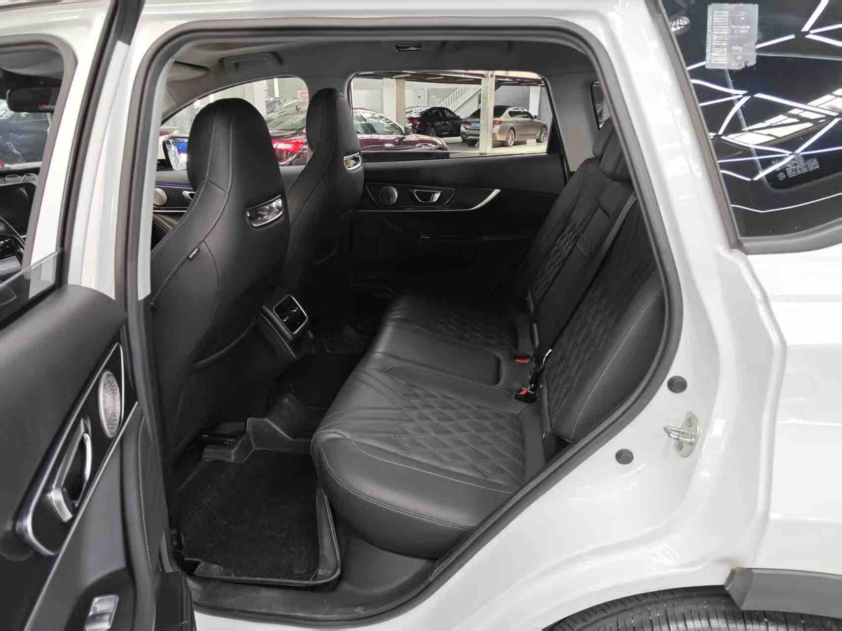 Chery Tiggo 7 Plus New Energy 2023 immagine di auto #7