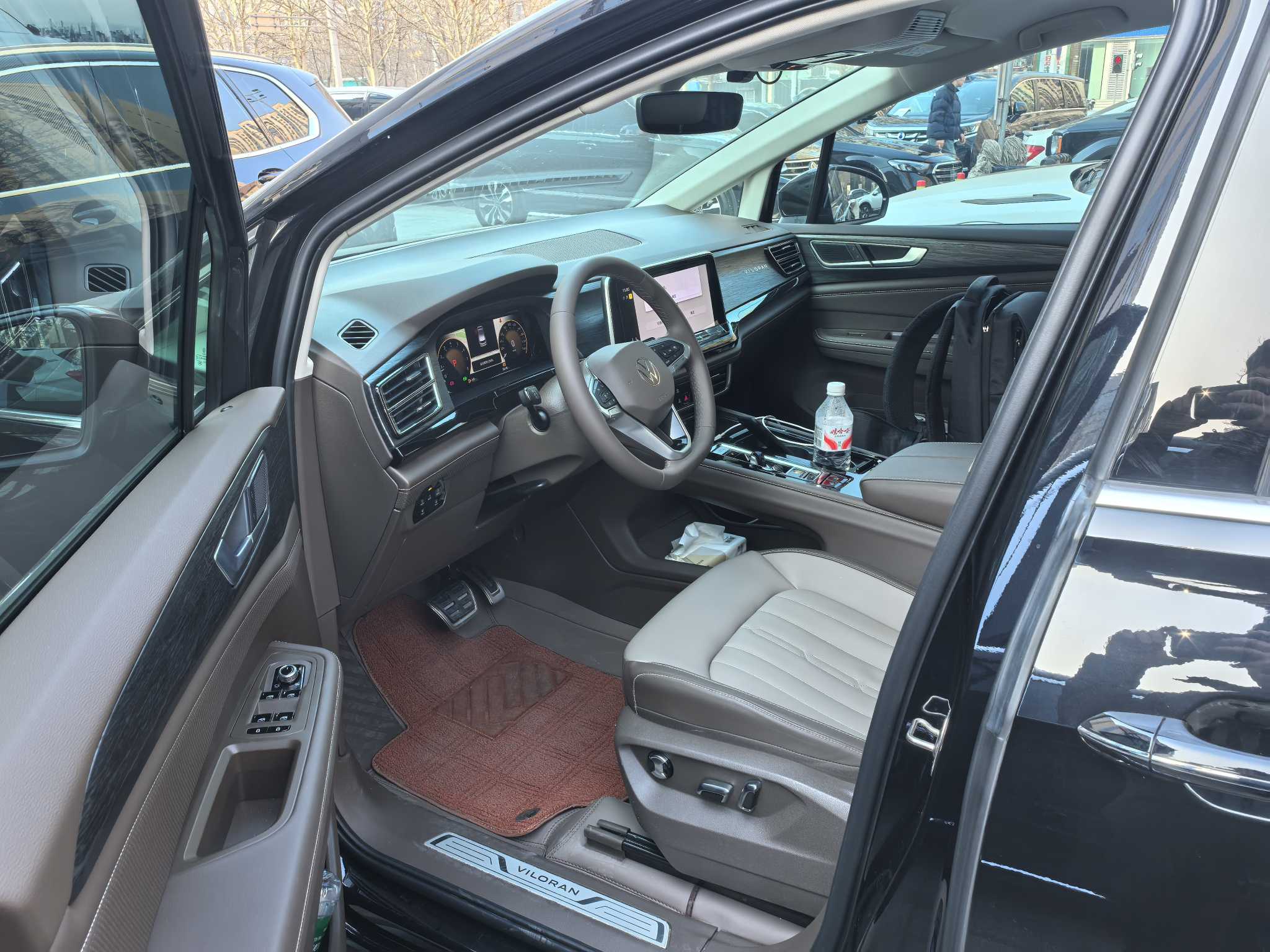 Volkswagen Viloran 2025 #7 Volkswagen Viloran 2025 car image #7