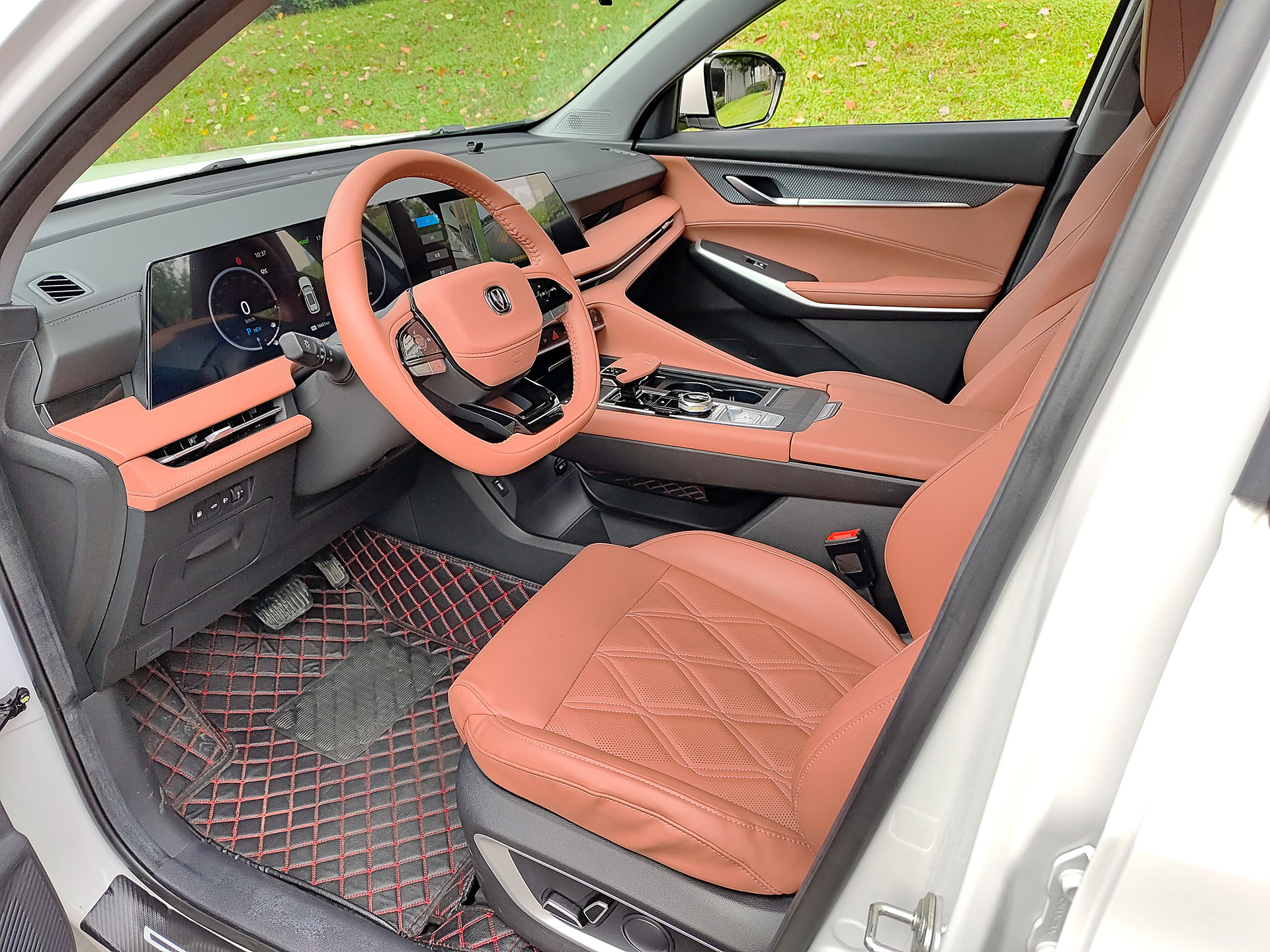 Changan CS75 Plus iDD 2023 #7 Changan CS75 Plus iDD 2023 car image #7