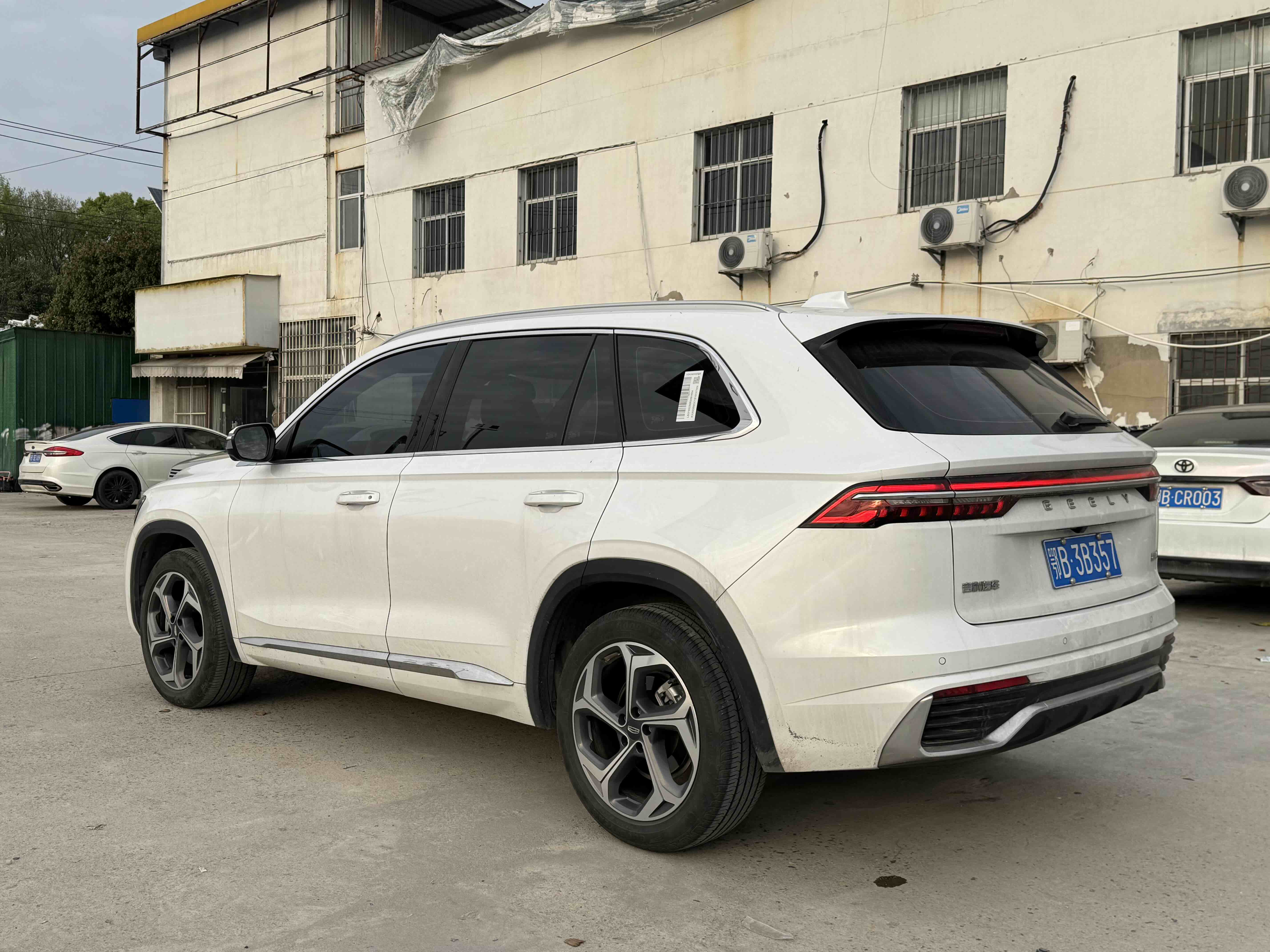 GEELY Monjaro 2024 car image #7