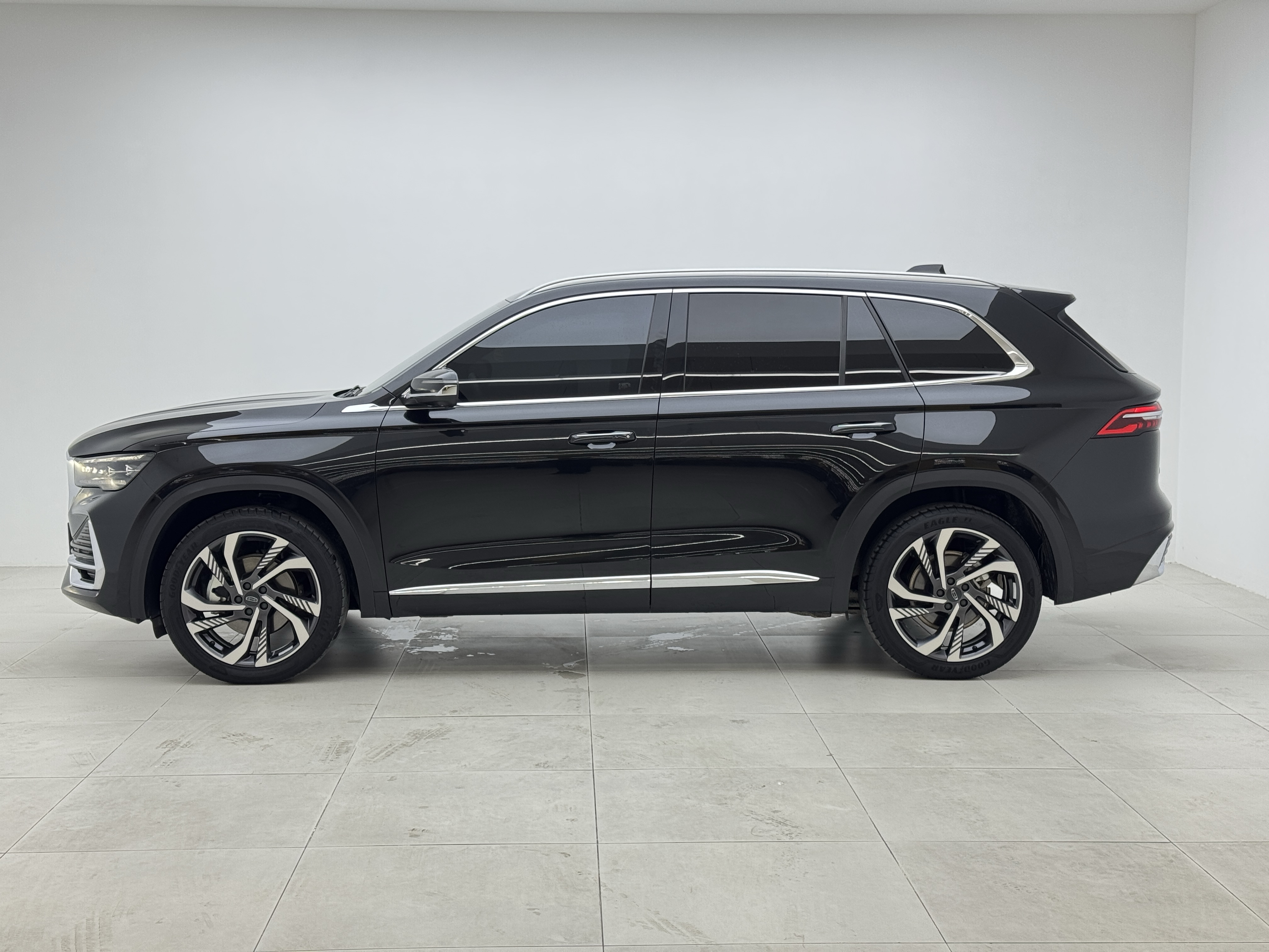 GEELY Monjaro 2024 #7 GEELY Monjaro 2024 car image #7