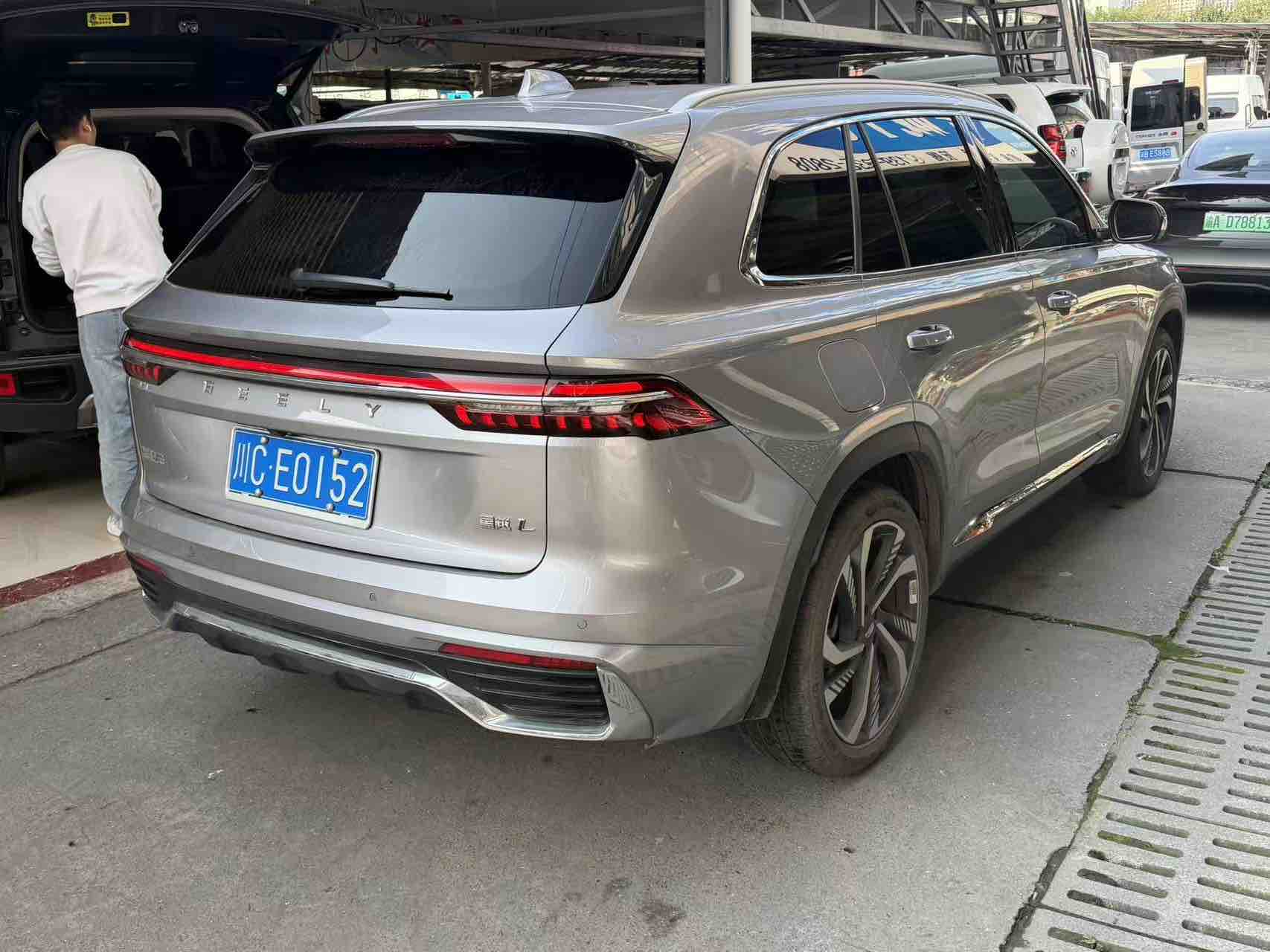 GEELY Monjaro 2023 car image #7