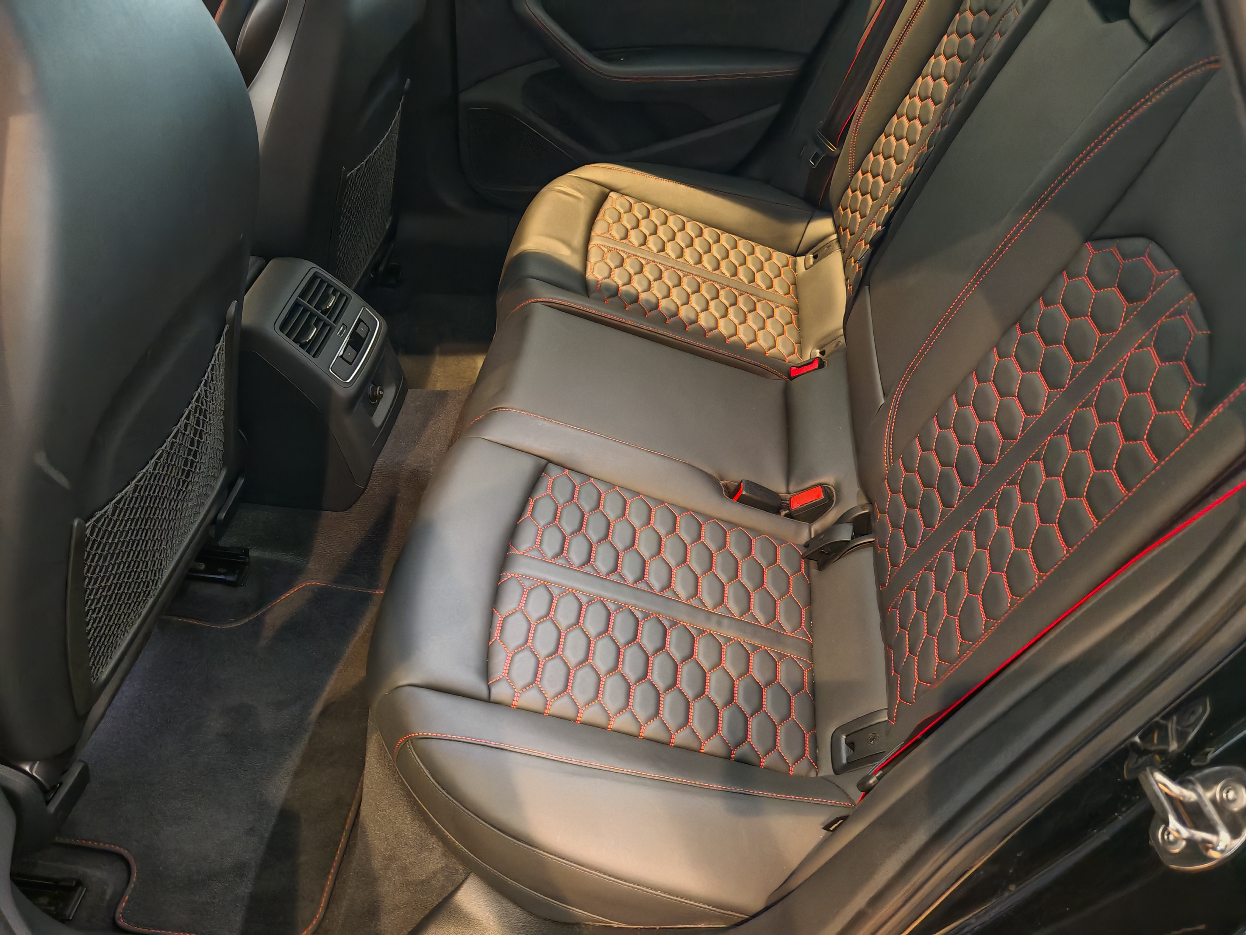 Audi RS 4 2024 #7 Audi RS 4 2024 car image #7