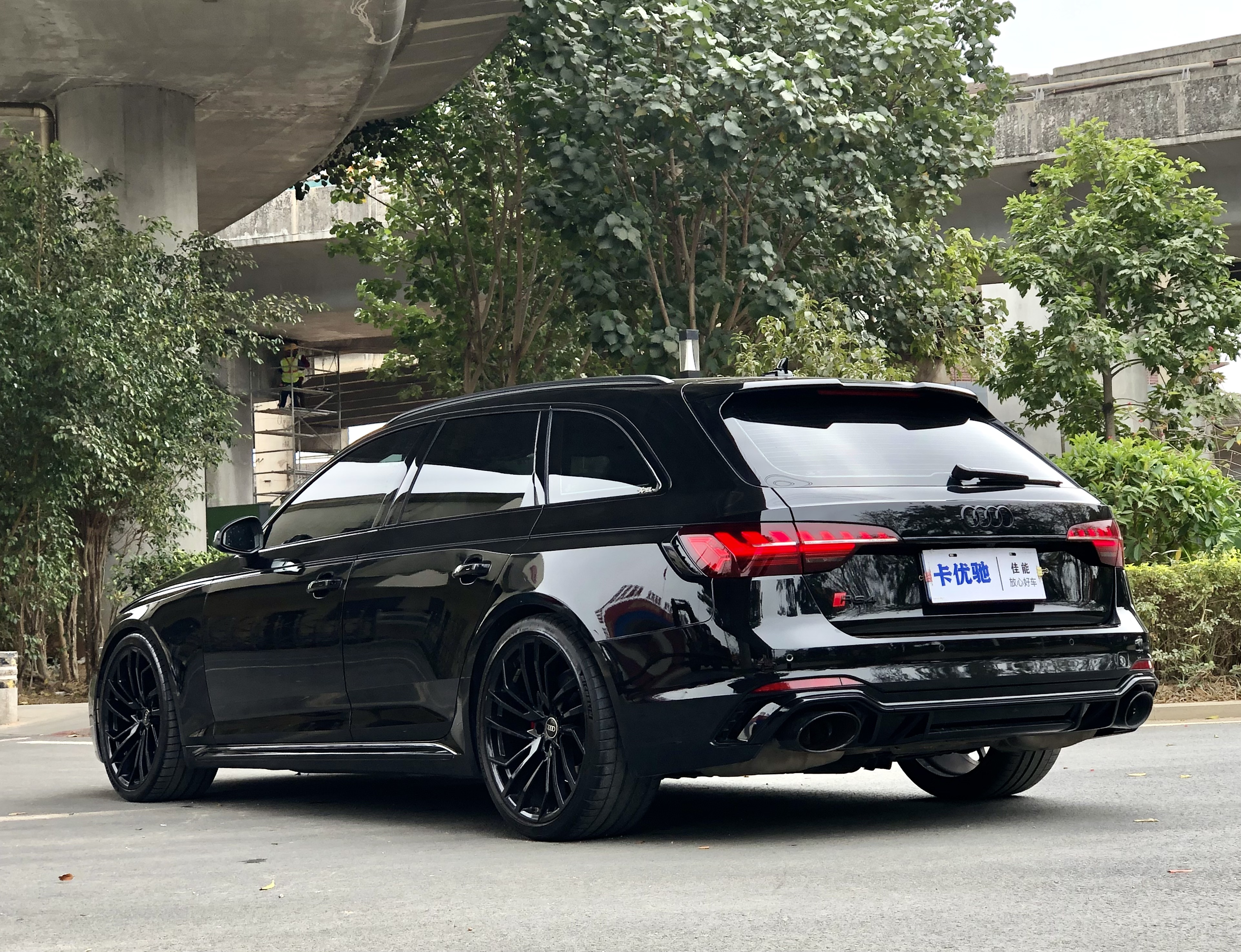 Audi RS 4 2023 immagine di auto #7