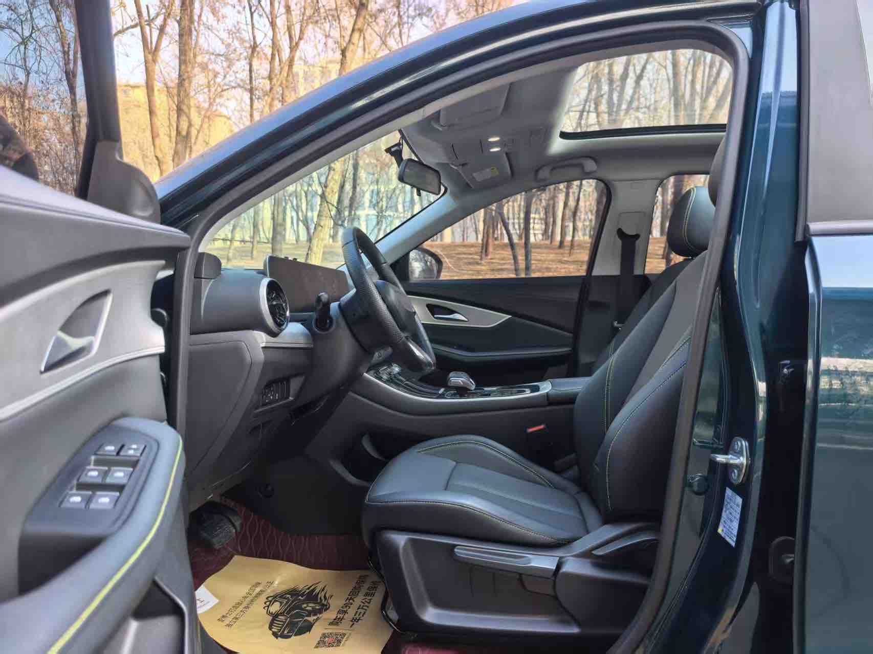 Forthing T5 EVO 2024 car image #7