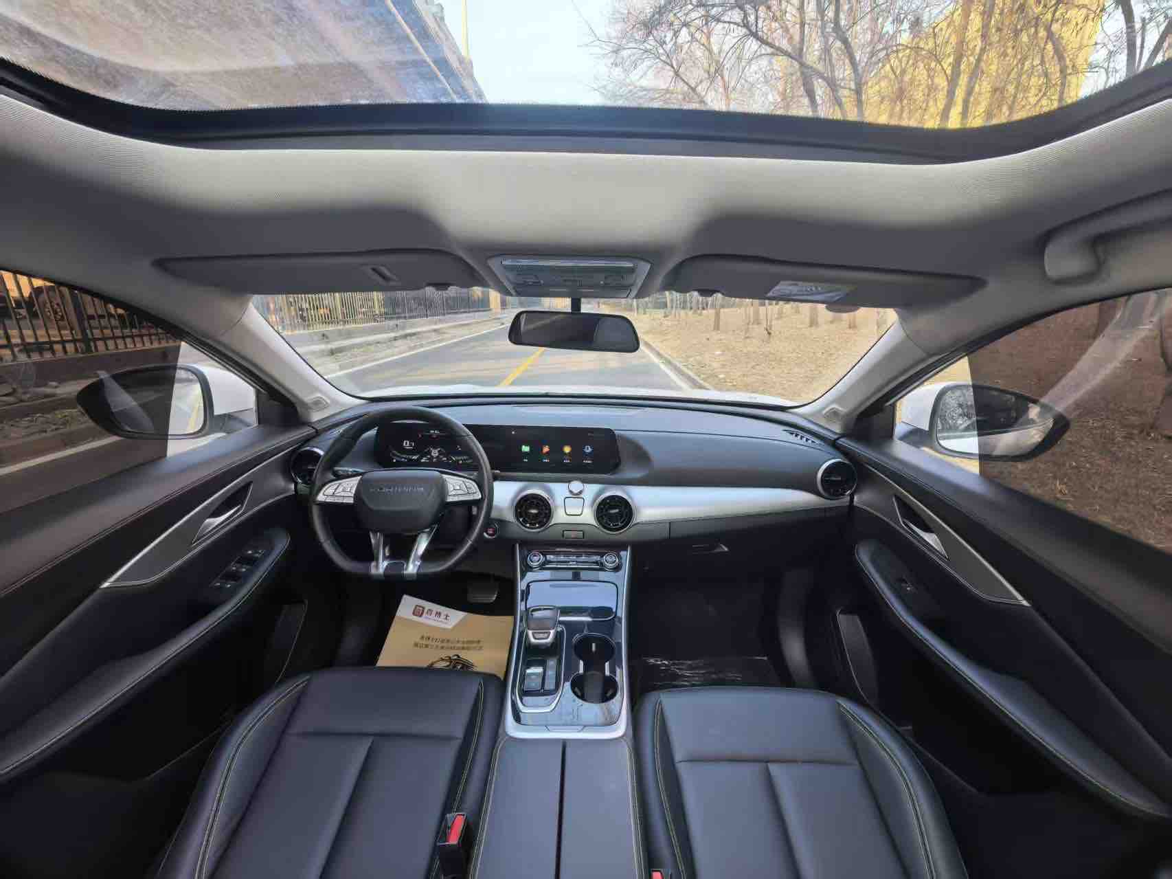 T5 EVO 2024 car image #7