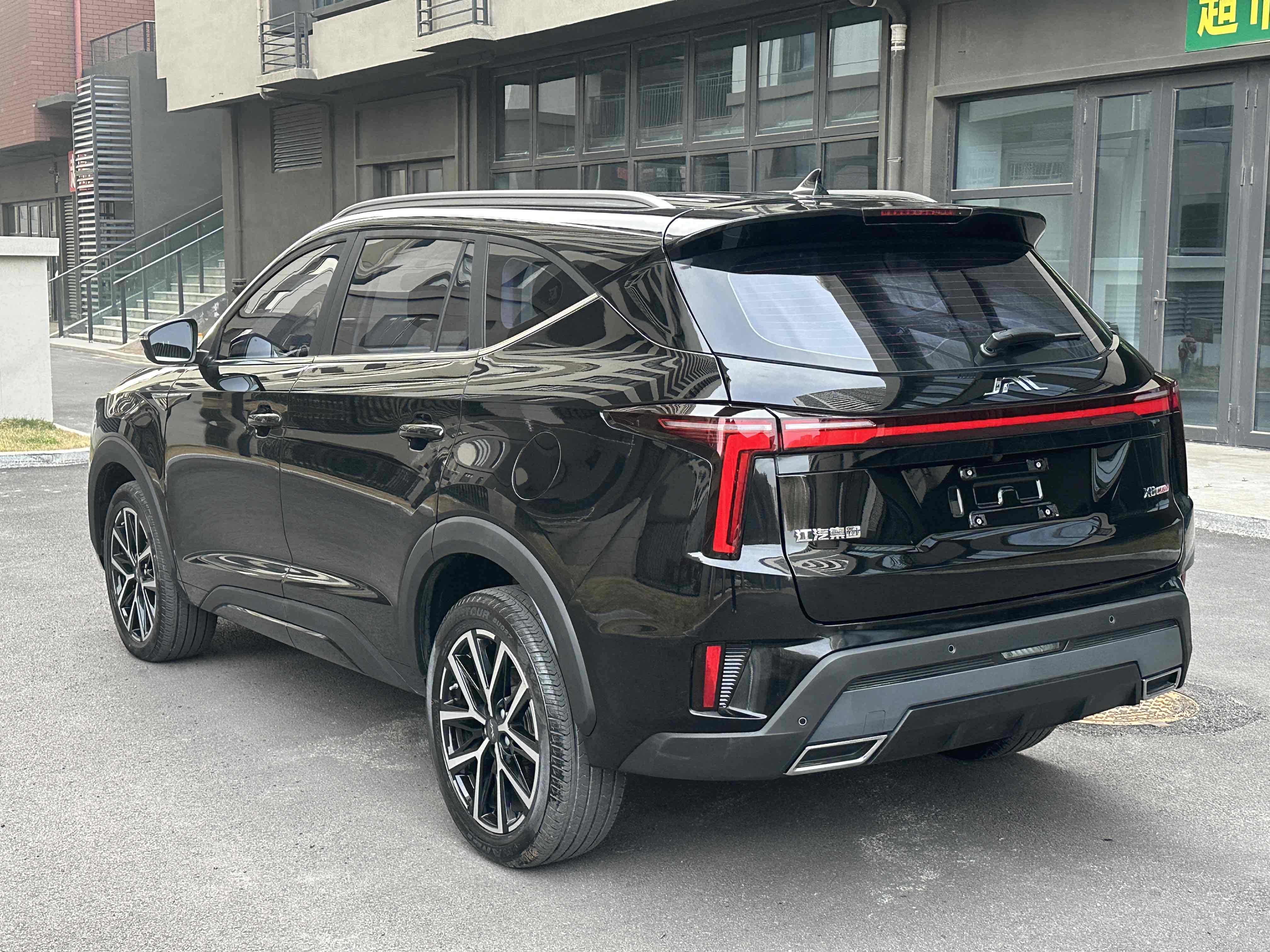 JAC X8 PLUS 2024 car image #7