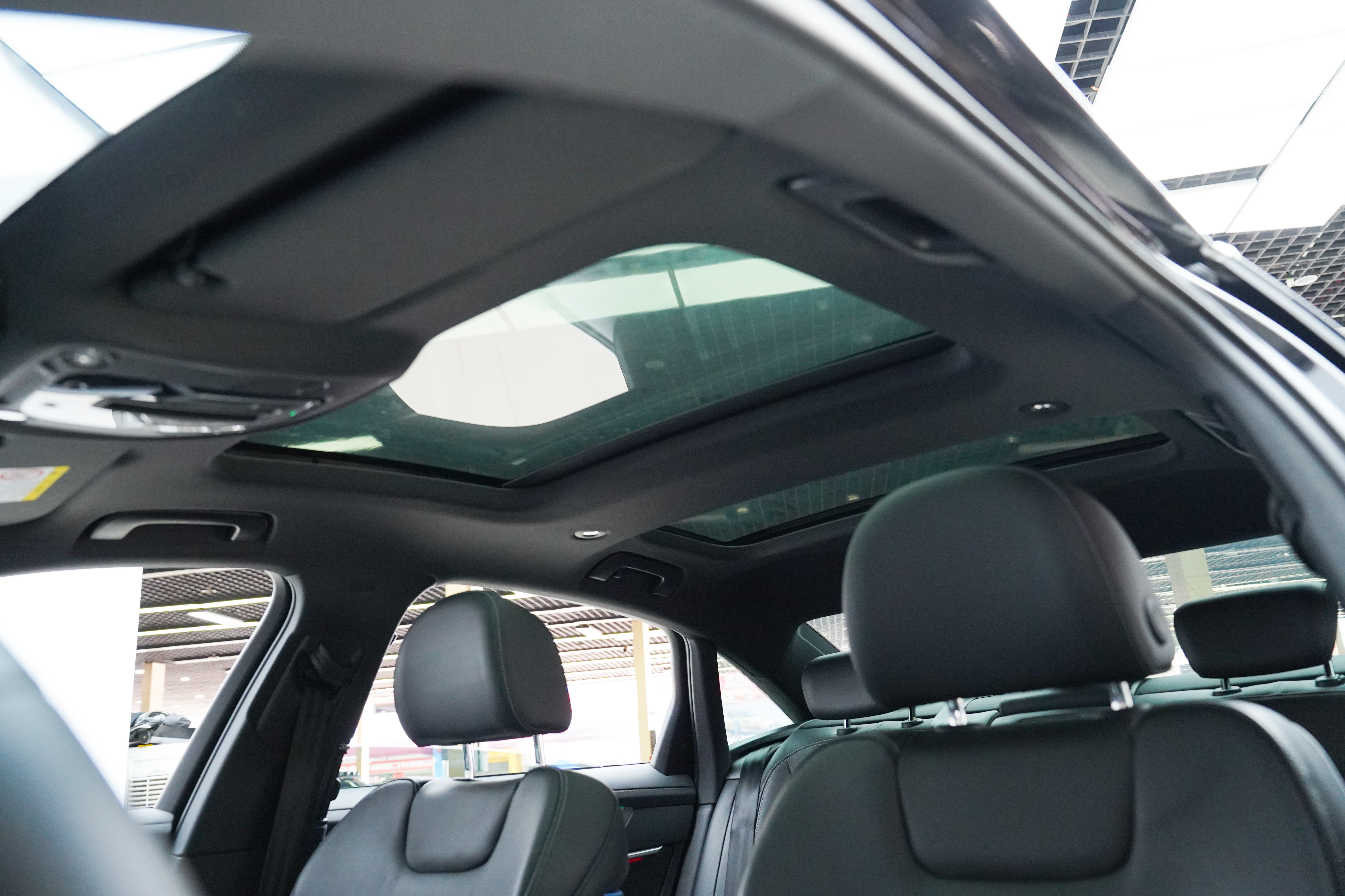 Audi A6L 2023 car image #7