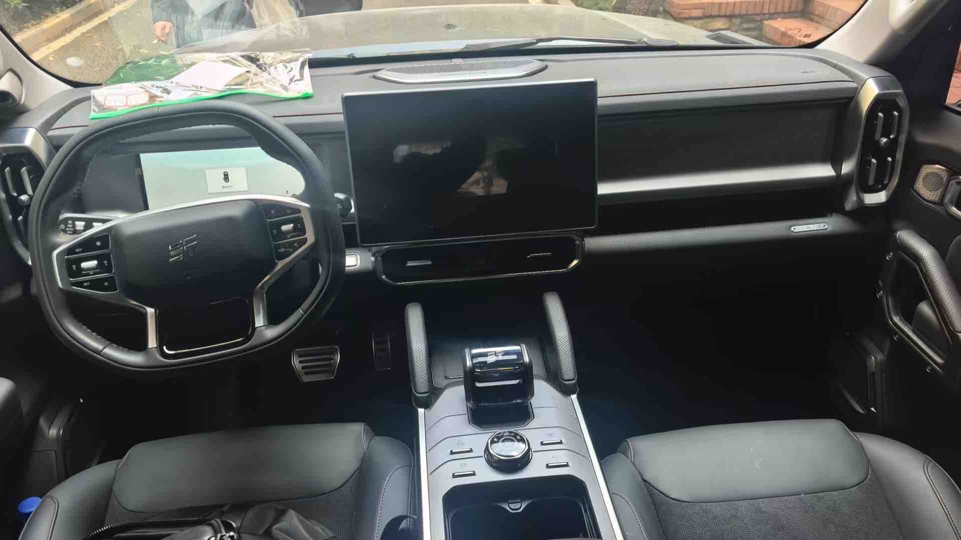 Jetour Traveller 2023 car image #7