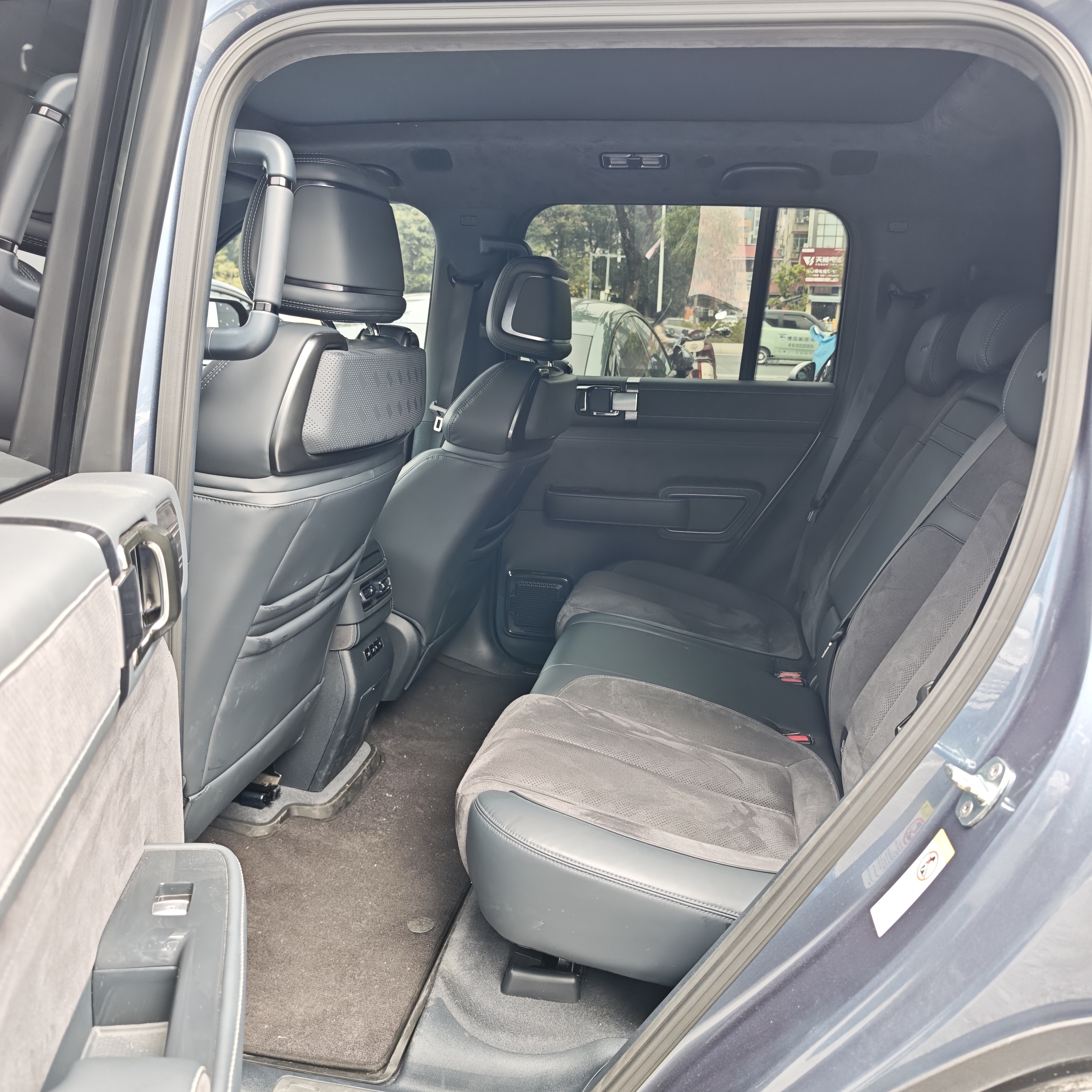 FangChengBao Leopard 5 2024 car image #7