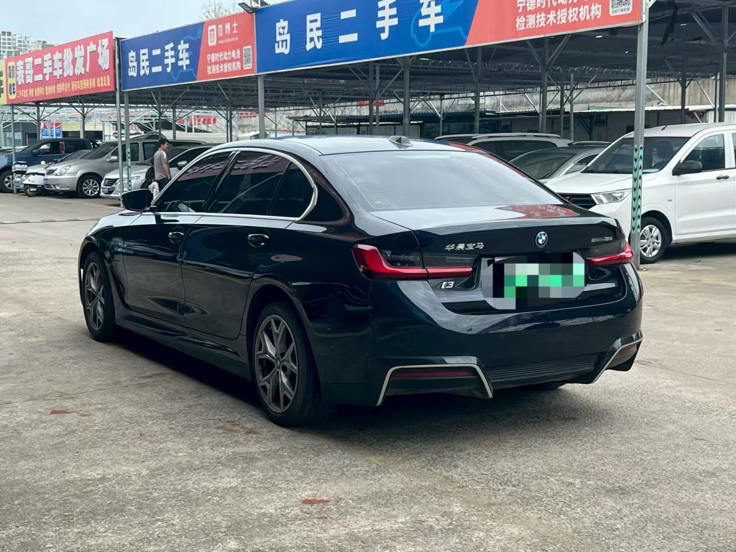 BMW i3 2024 immagine di auto #7