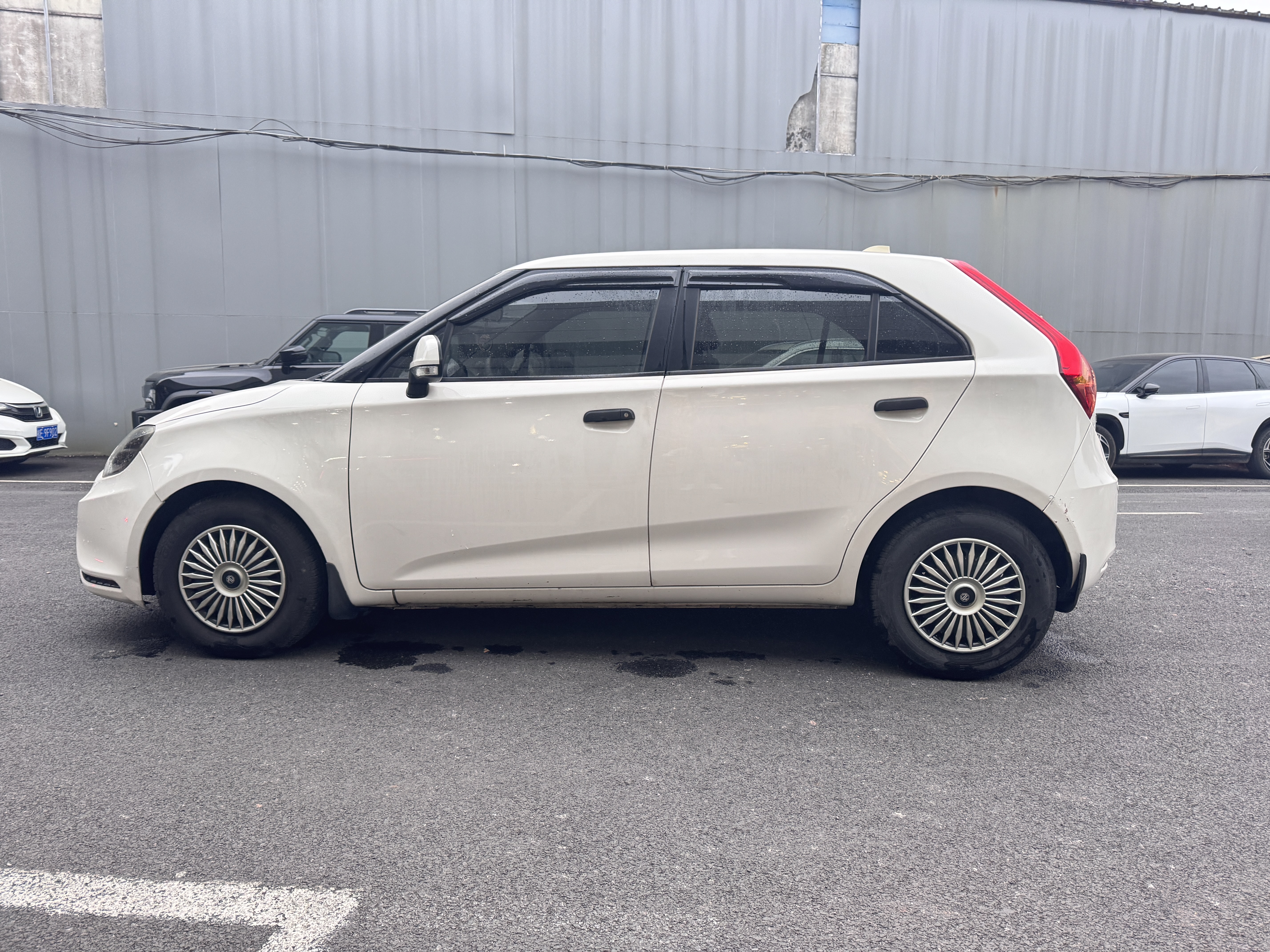 MG 3 2014 car image #7